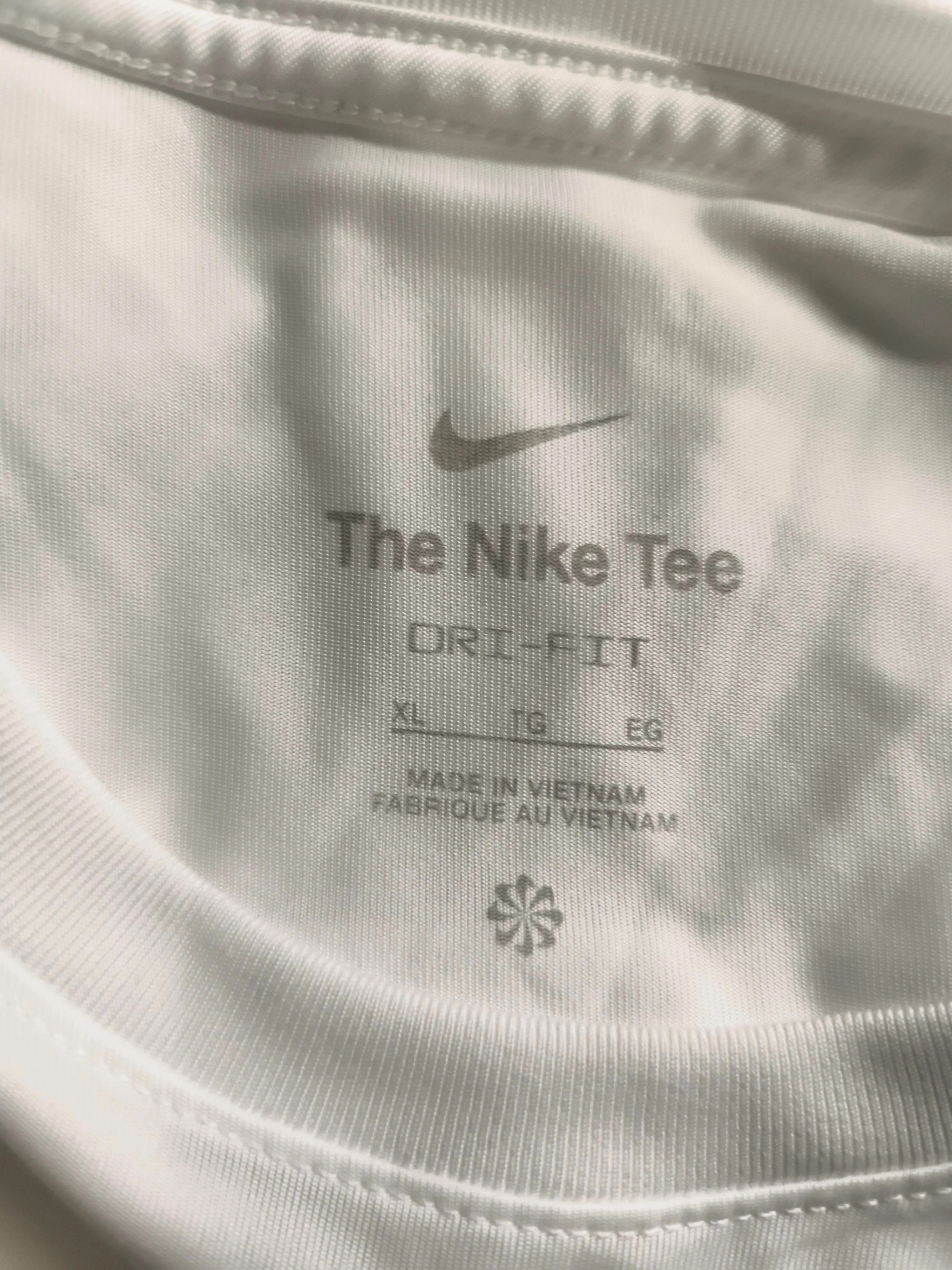 Nike Men's T-Shirt XL White 100% Polyester Round Neck Basic - Image 6