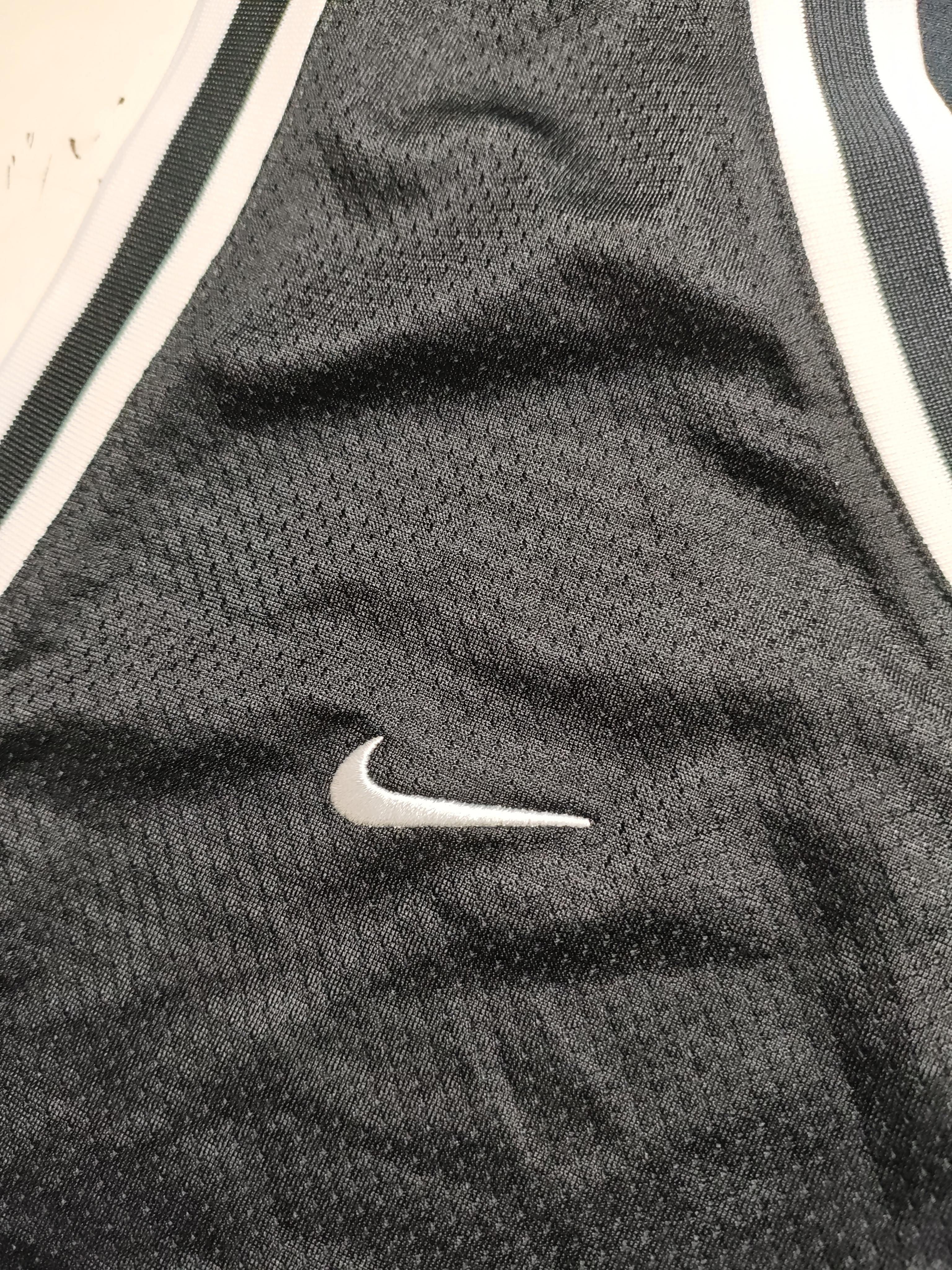 Nike Men's T-Shirt XXL Black 100% Polyester Sleeveless V-Neck Basic - Image 5