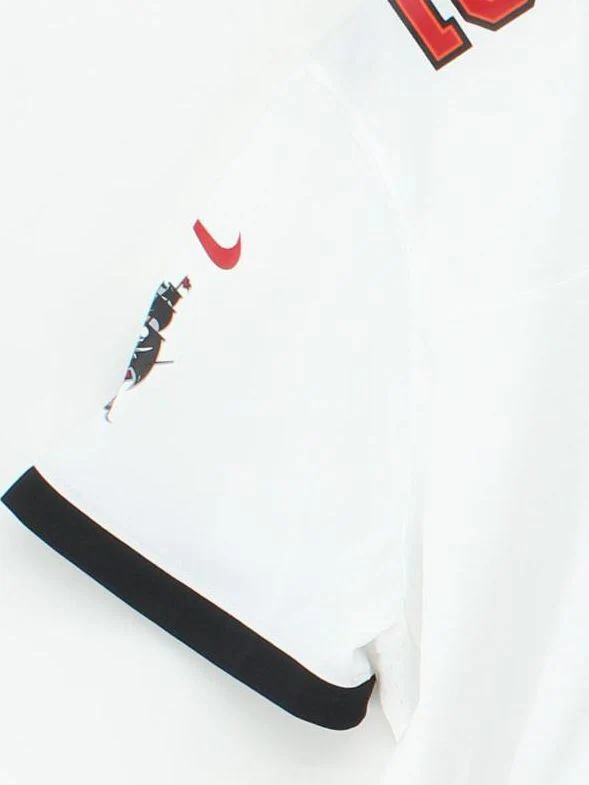 Nike Men's T-Shirt XXL White Graphic 100% Polyester V-Neck Basic - Image 4