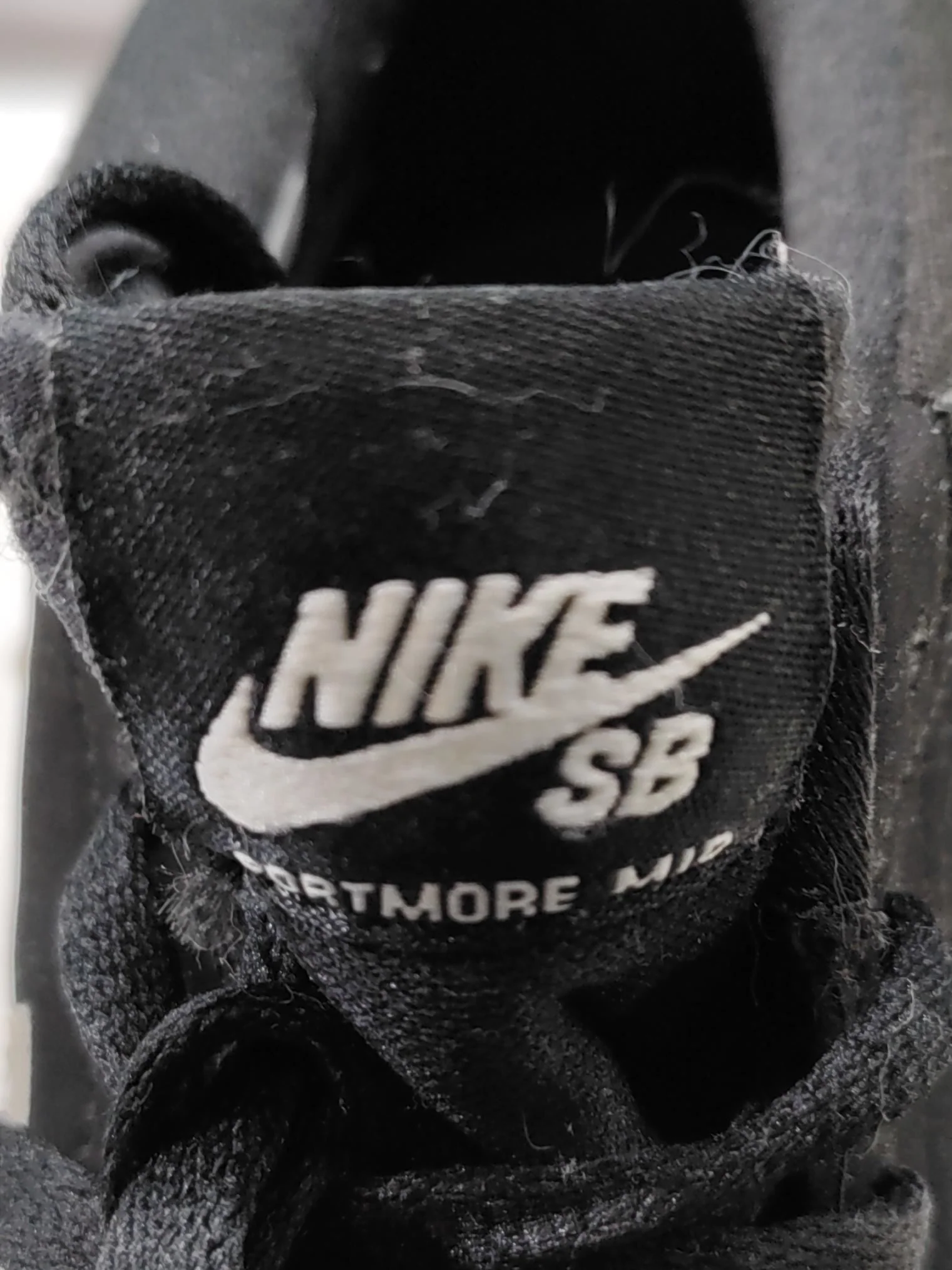 Nike PORTMORE MID Women's Trainers UK8 in Black - Image 11