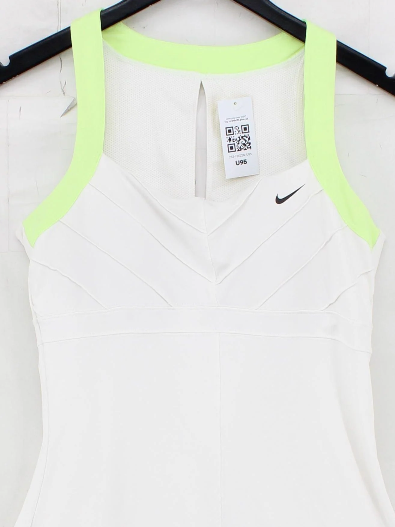 Nike Skater Mini Dress M in White - Image 3