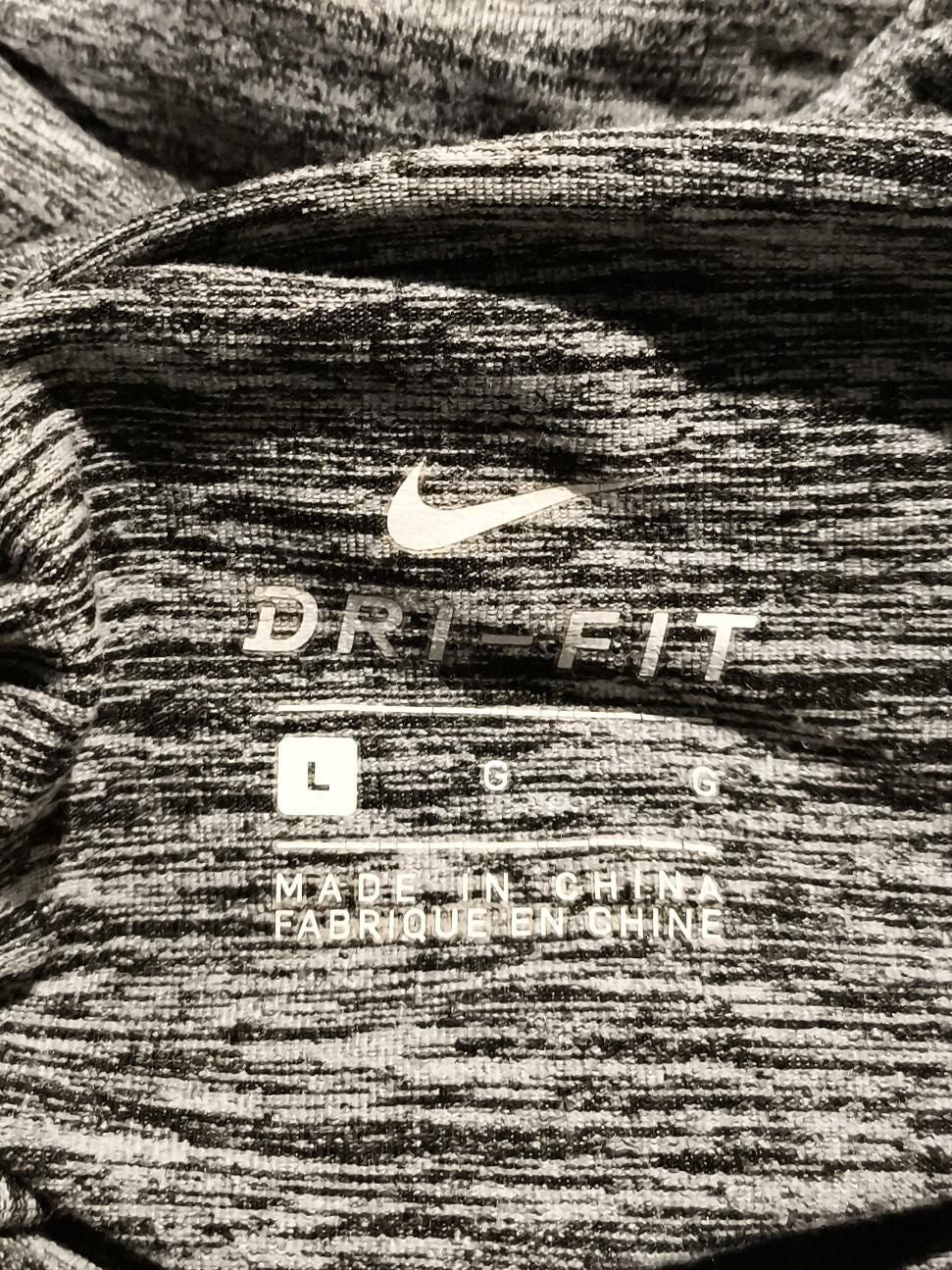 Nike Women's Hoodie L Grey Polyester with Elastane Pullover - Image 5