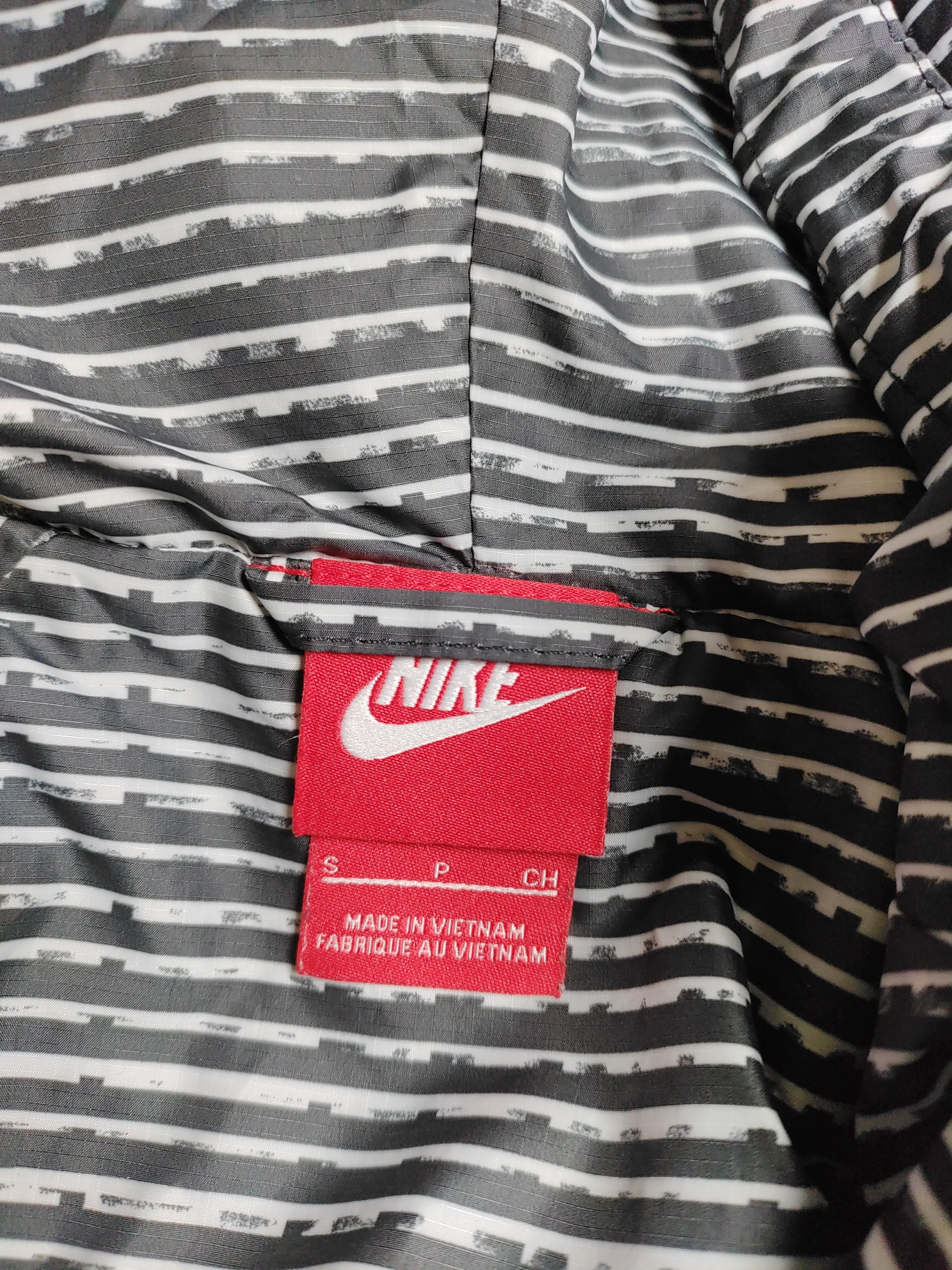 Nike Women's Hoodie S Grey Striped 100% Polyester Pullover - Image 5