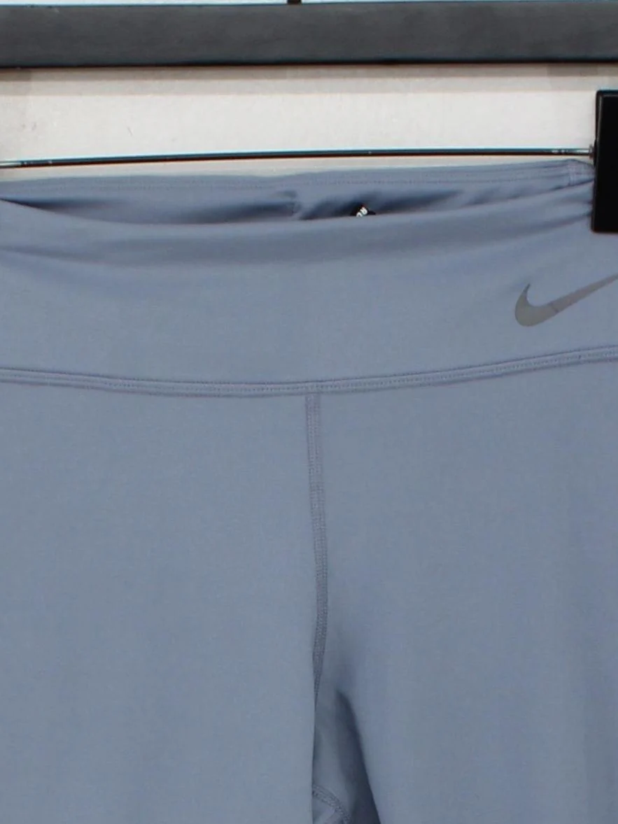 Nike Women's Leggings L Blue Polyester with Elastane Cropped - Image 3
