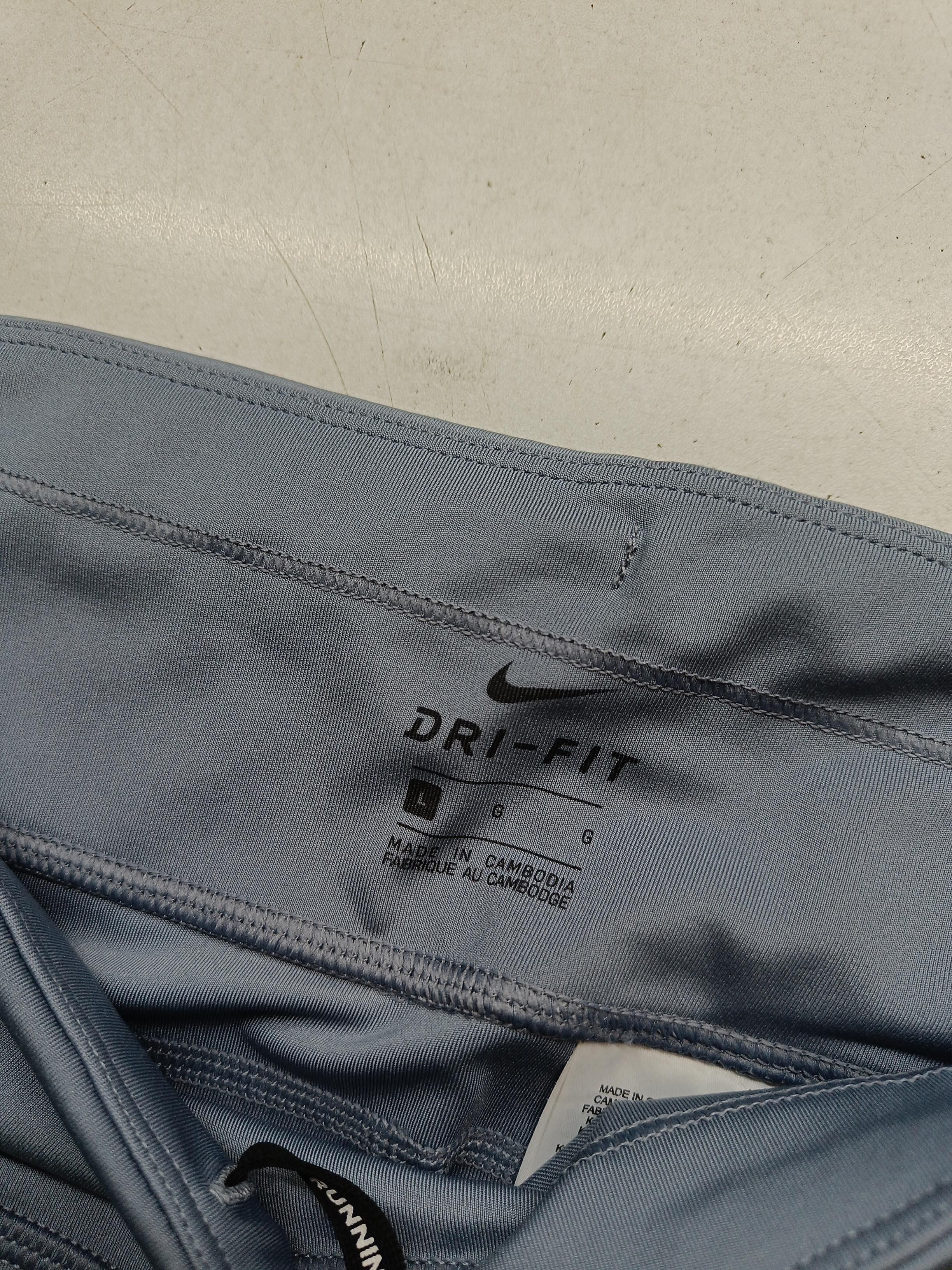 Nike Women's Leggings L Blue Polyester with Elastane Cropped - Image 5