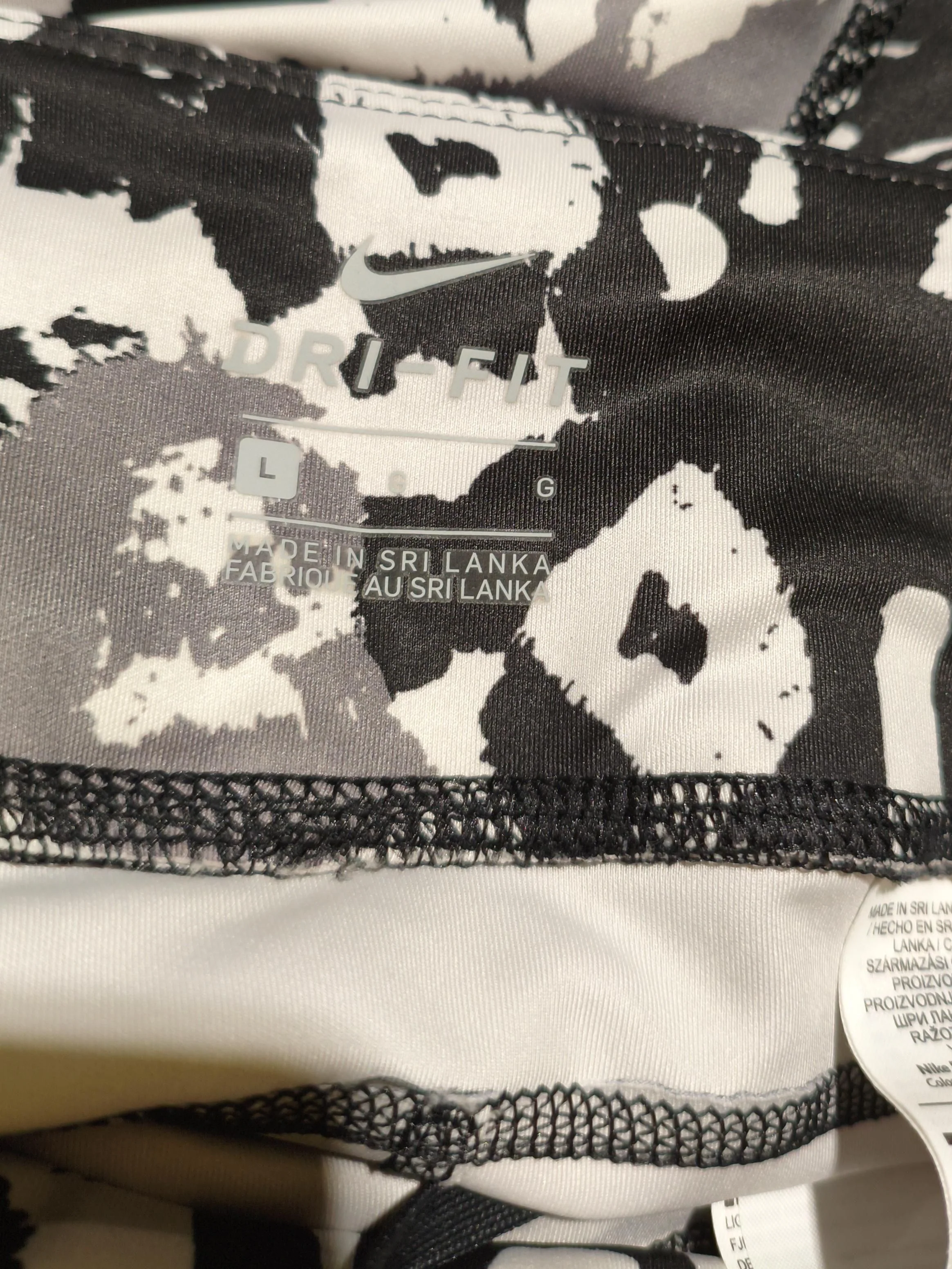 Nike Women's Leggings L Multi Animal Print Polyester with Elastane Full length - Image 5