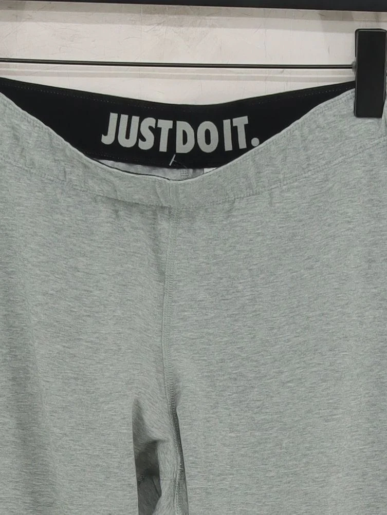 Nike Women's Leggings M Grey Graphic Cotton with Polyester, Elastane Capri - Image 3