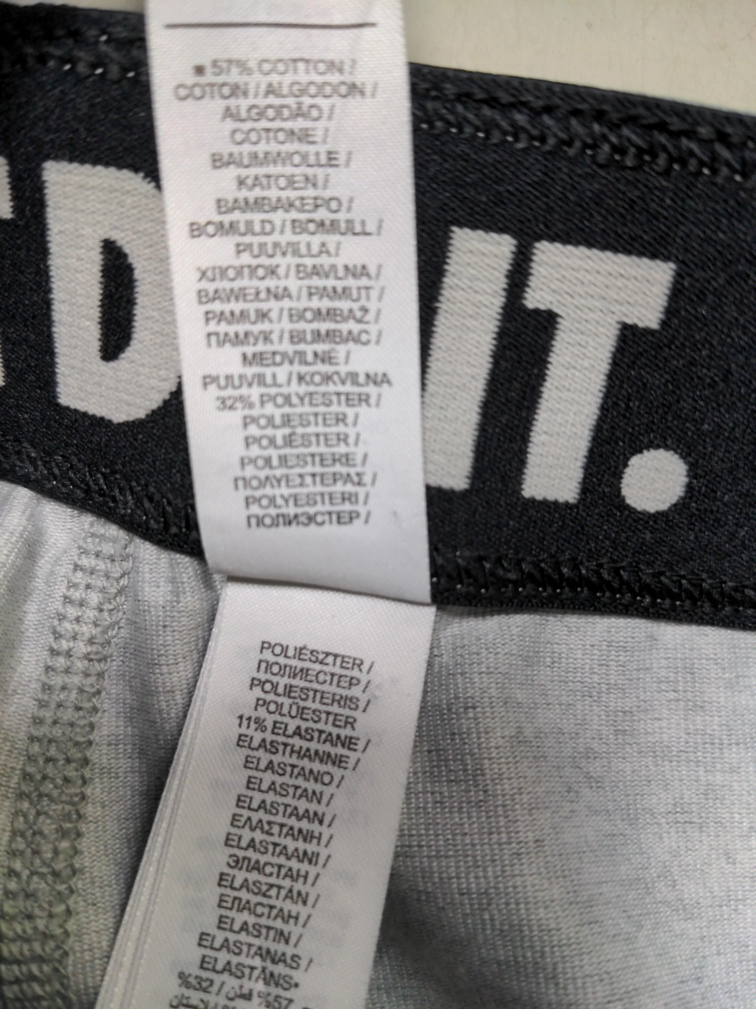 Nike Women's Leggings M Grey Graphic Cotton with Polyester, Elastane Capri - Image 6
