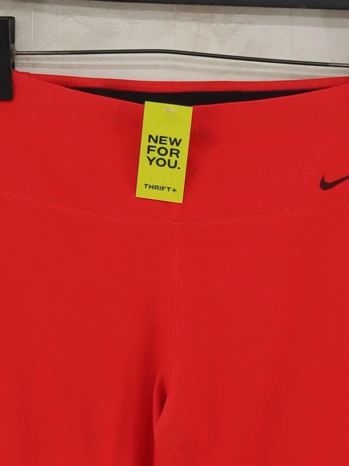 Nike Women's Leggings M Red Polyester with Elastane Full length - Image 3