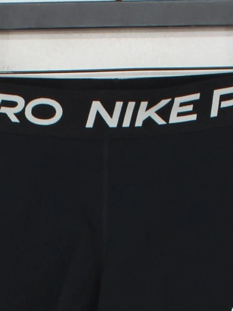 Nike Women's Shorts M Black Polyester with Elastane Sweat - Image 3