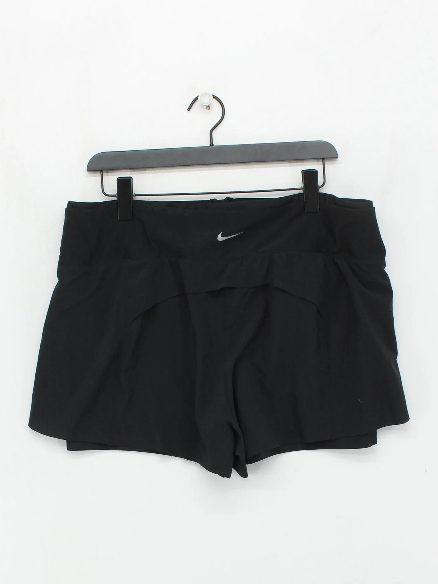 Nike Women's Shorts XL Black Polyester with Elastane Sweat - Image 2