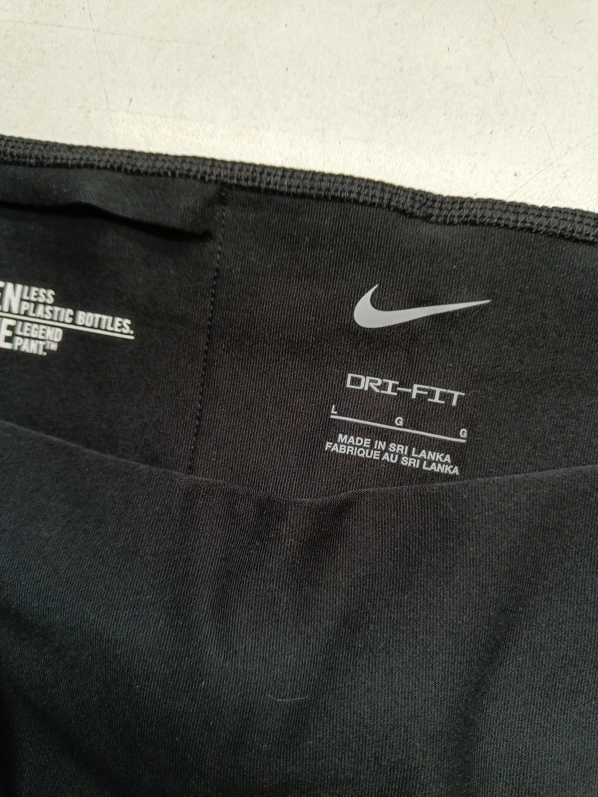 Nike Women's Sports Bottoms L Black Polyester with Elastane Sweatpants - Image 5