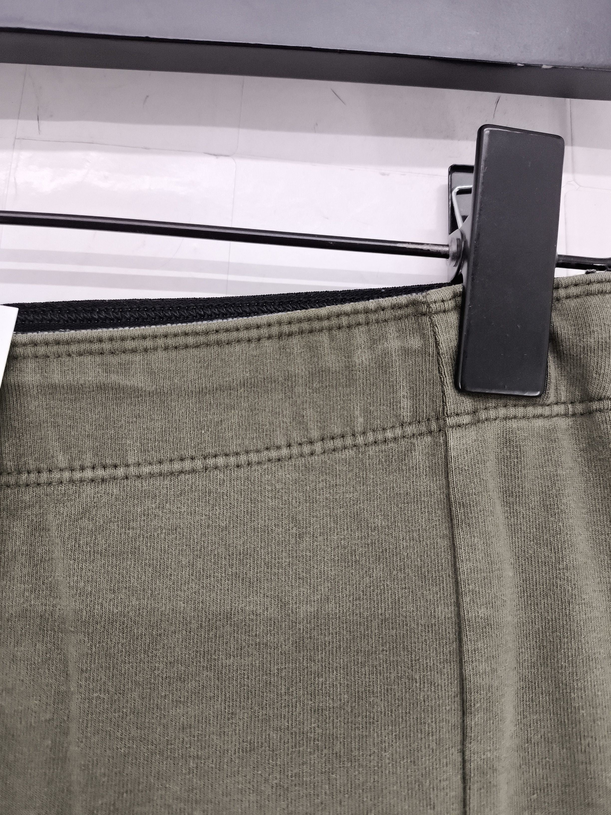 Nike Women's Sports Bottoms M Green Cotton with Polyester, Elastane Sweatpants - Image 5