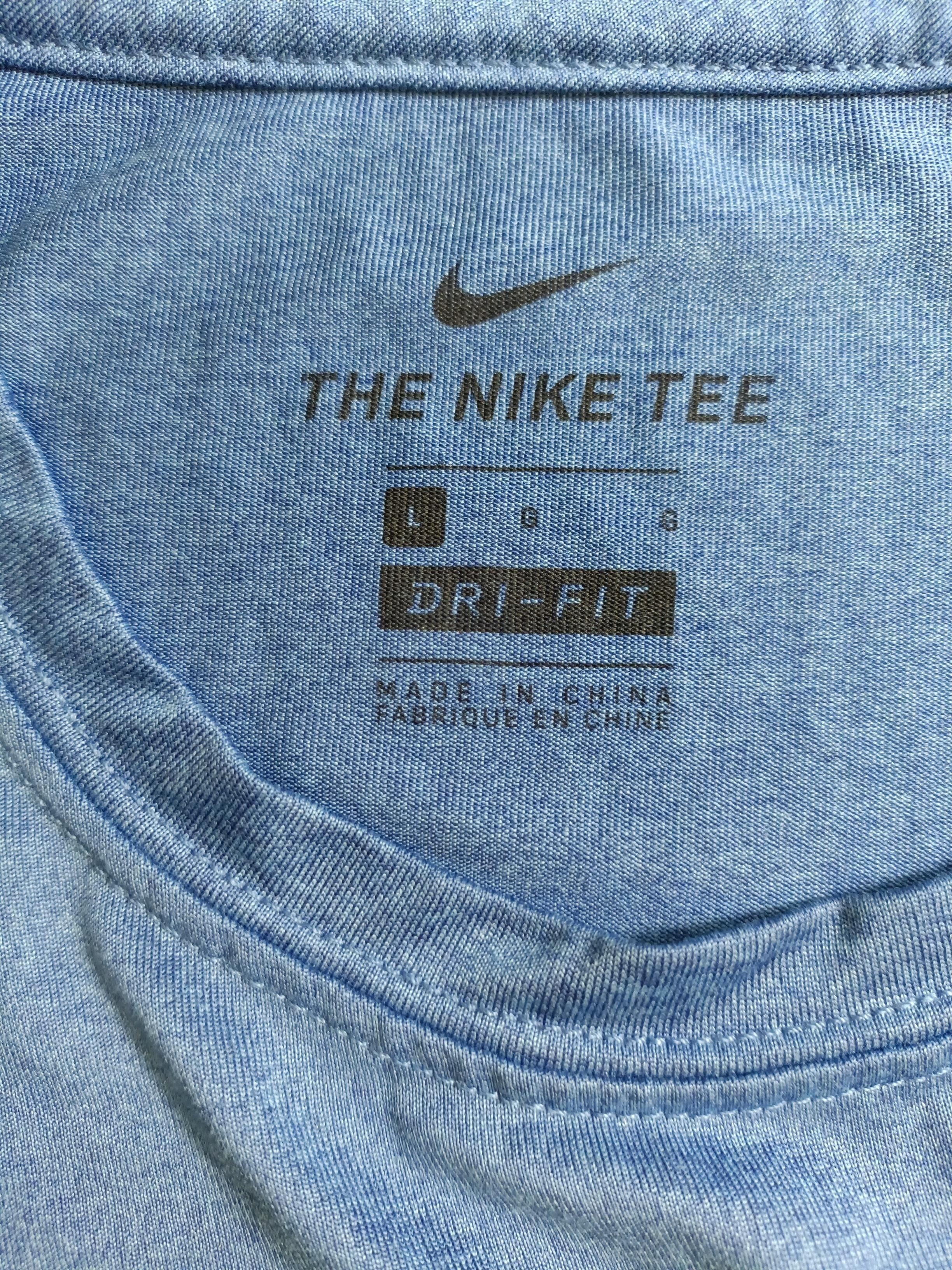 Nike Women's T-Shirt L Blue 100% Polyester Short Sleeve Round Neck Basic - Image 5