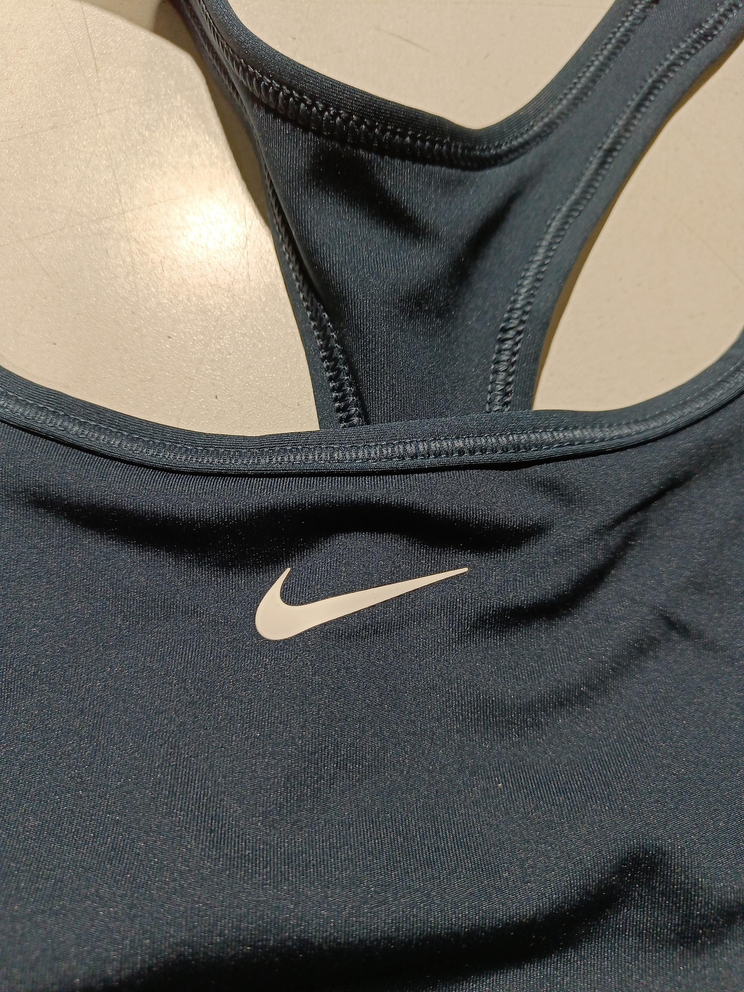 Nike Women's T-Shirt M Blue Nylon with Spandex Sleeveless Basic - Image 5