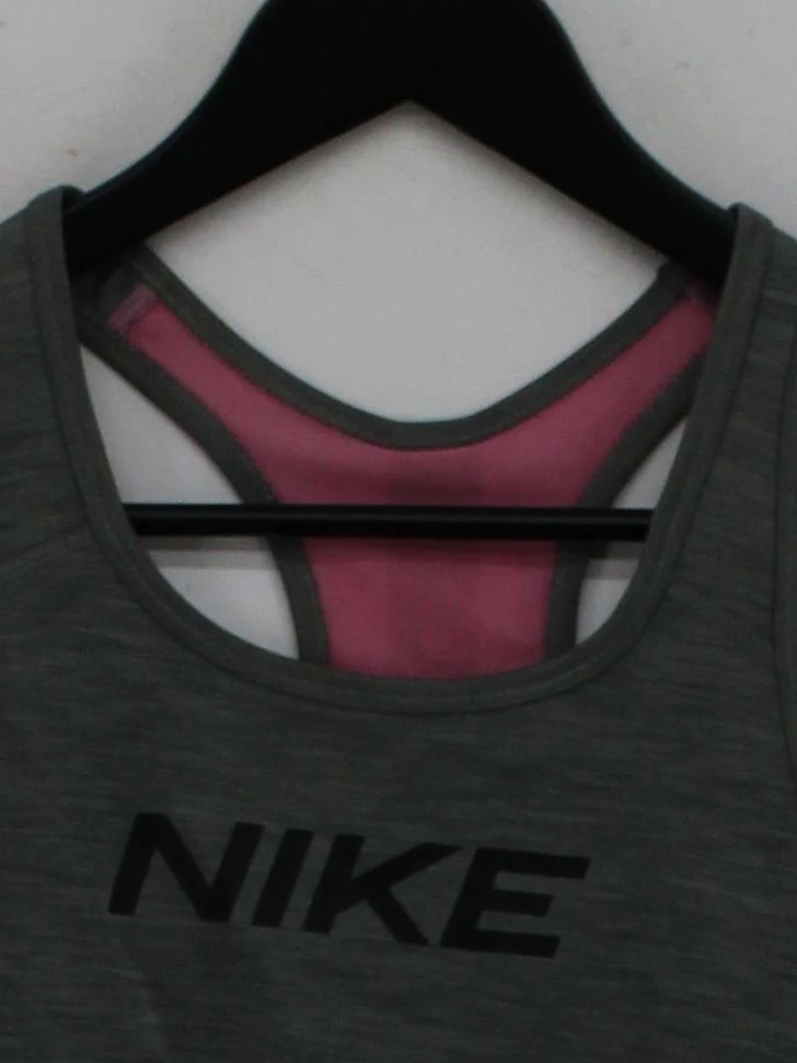 Nike Women's T-Shirt M Grey Polyester with Elastane Sleeveless Basic - Image 3