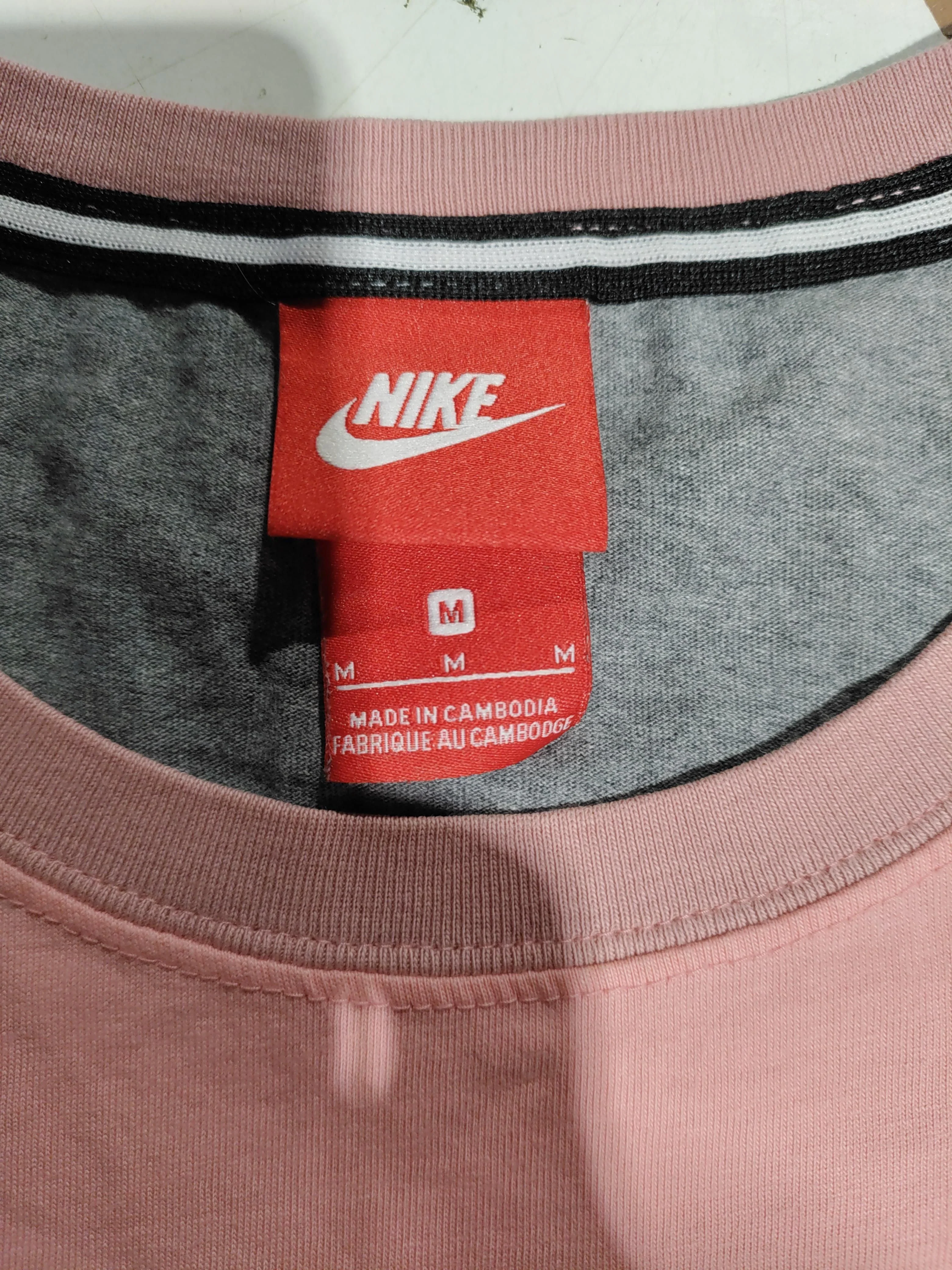 Nike Women's T-Shirt M Pink Graphic 100% Cotton Short Sleeve Round Neck Basic - Image 5