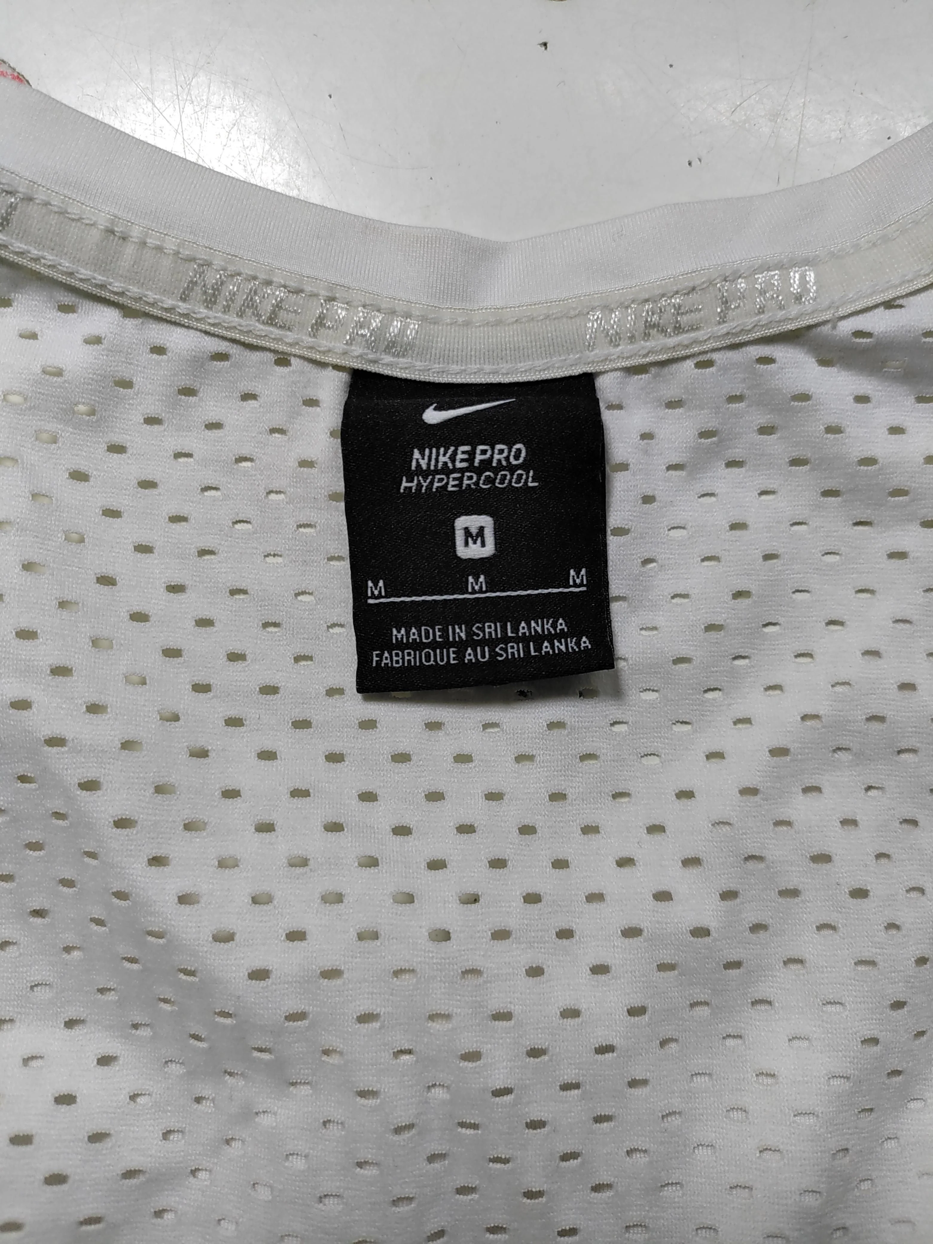 Nike Women's T-Shirt M White 100% Other Basic - Image 5