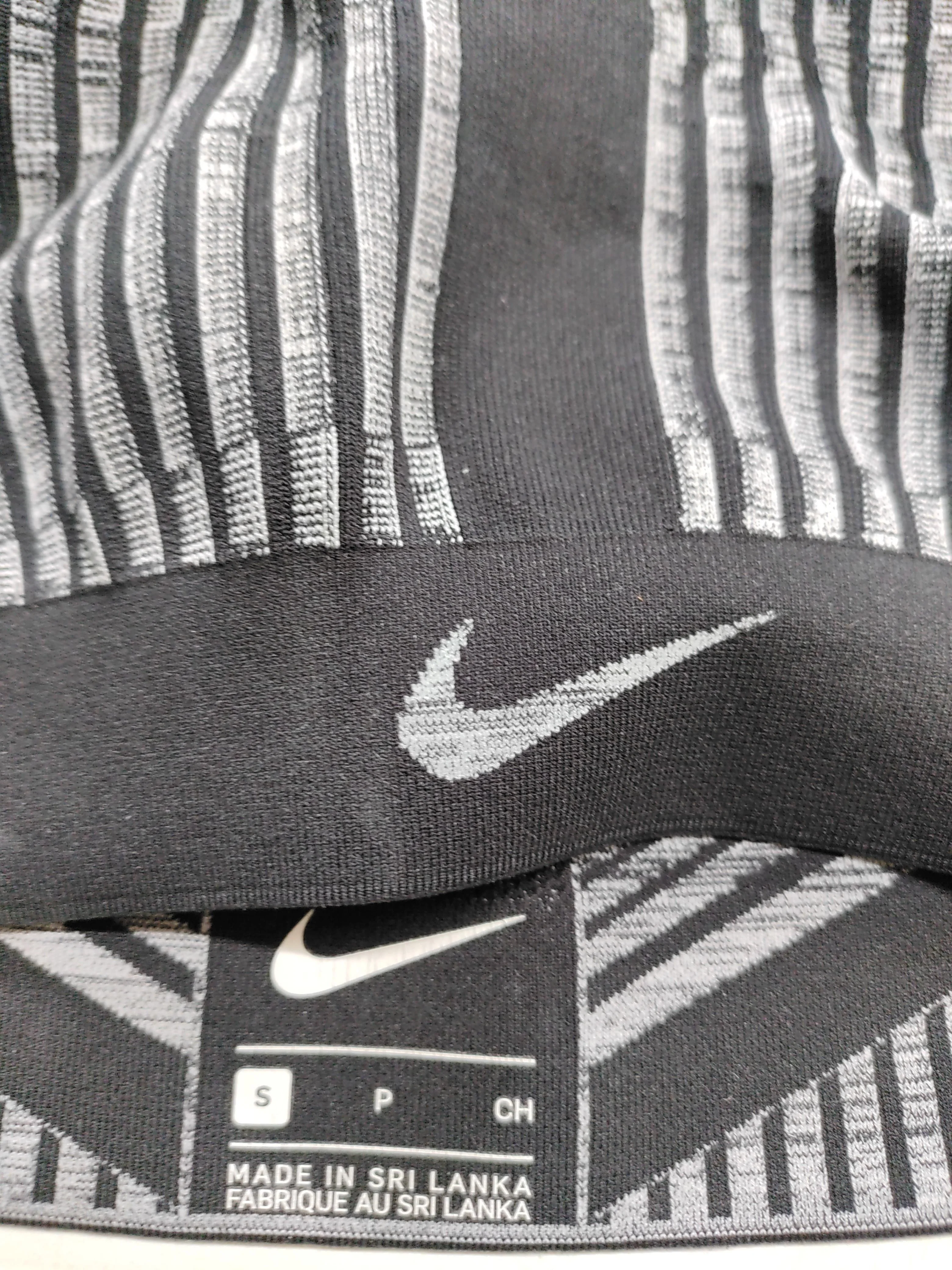 Nike Women's T-Shirt S Black Geometric 100% Other Sleeveless Basic - Image 5