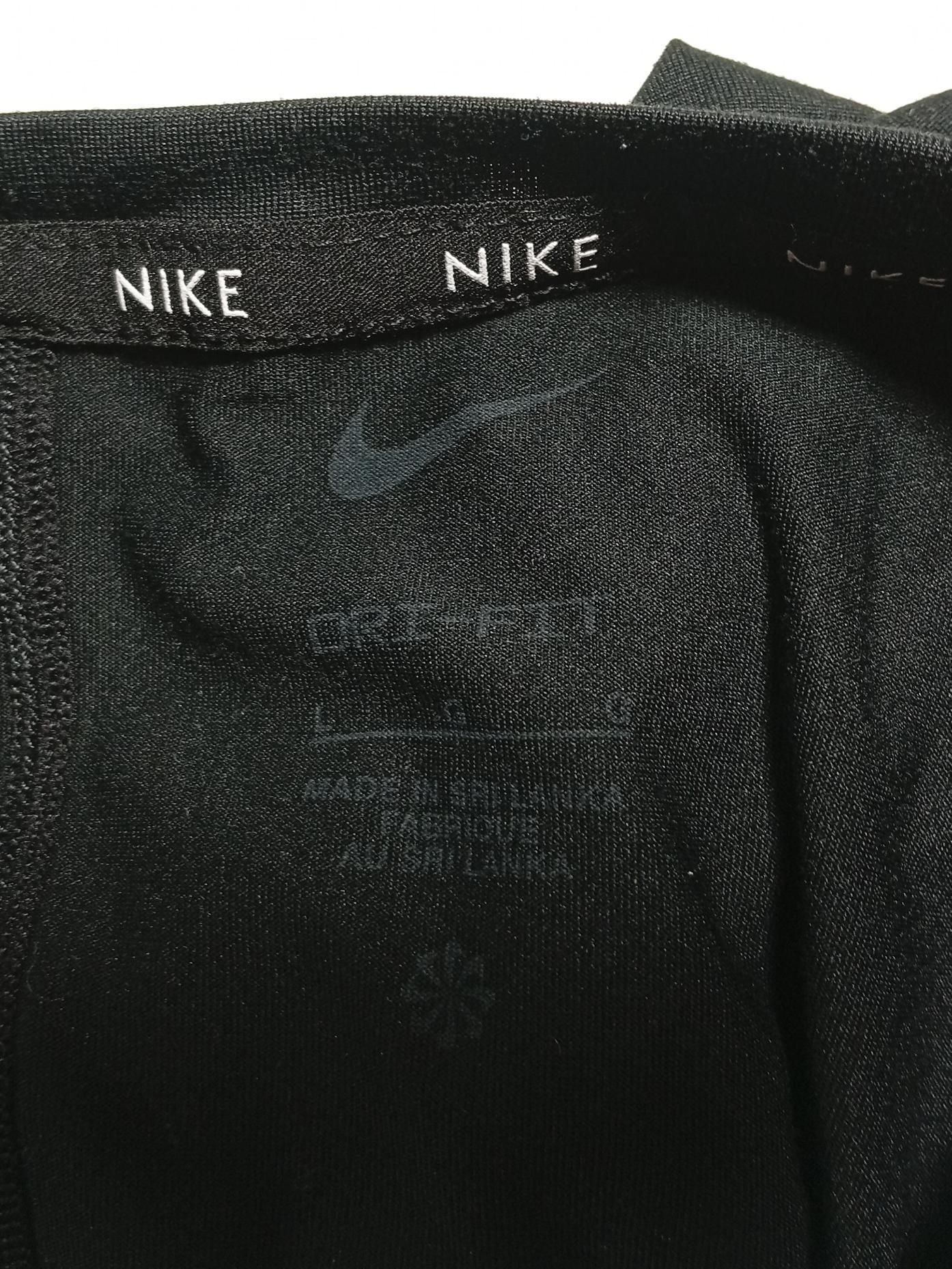 Nike Women's T-Shirt S Black Graphic 100% Polyester Basic - Image 5