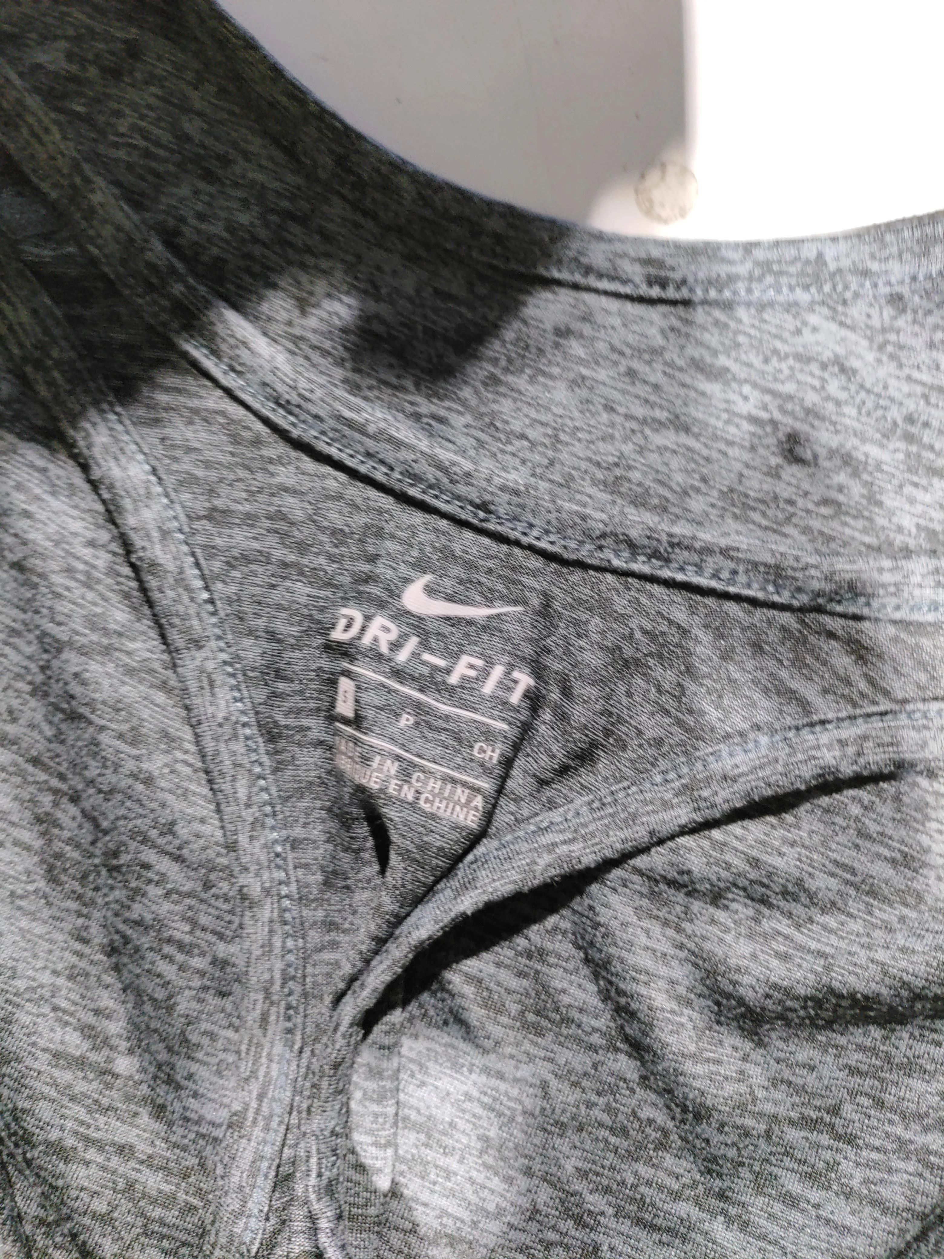 Nike Women's T-Shirt S Grey 100% Polyester Sleeveless Basic - Image 5