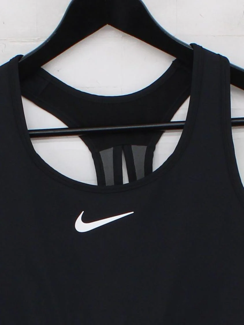 Nike Women's T-Shirt XXL Black Polyester with Elastane Sleeveless Basic - Image 3