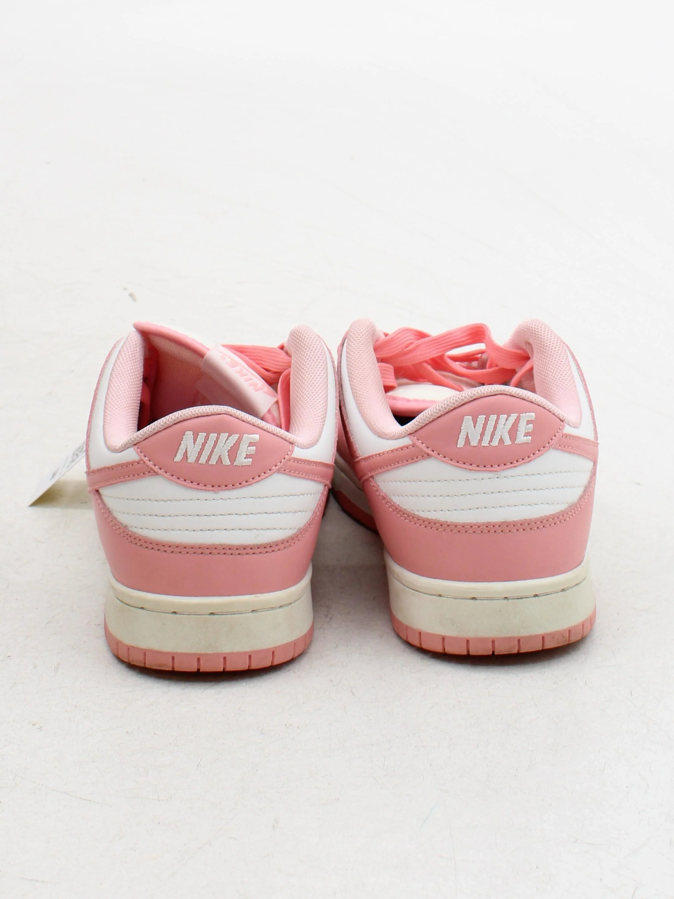 Nike Women's Trainers 621078-006 UK8.5 EU43 US9.5 in Pink - Image 3