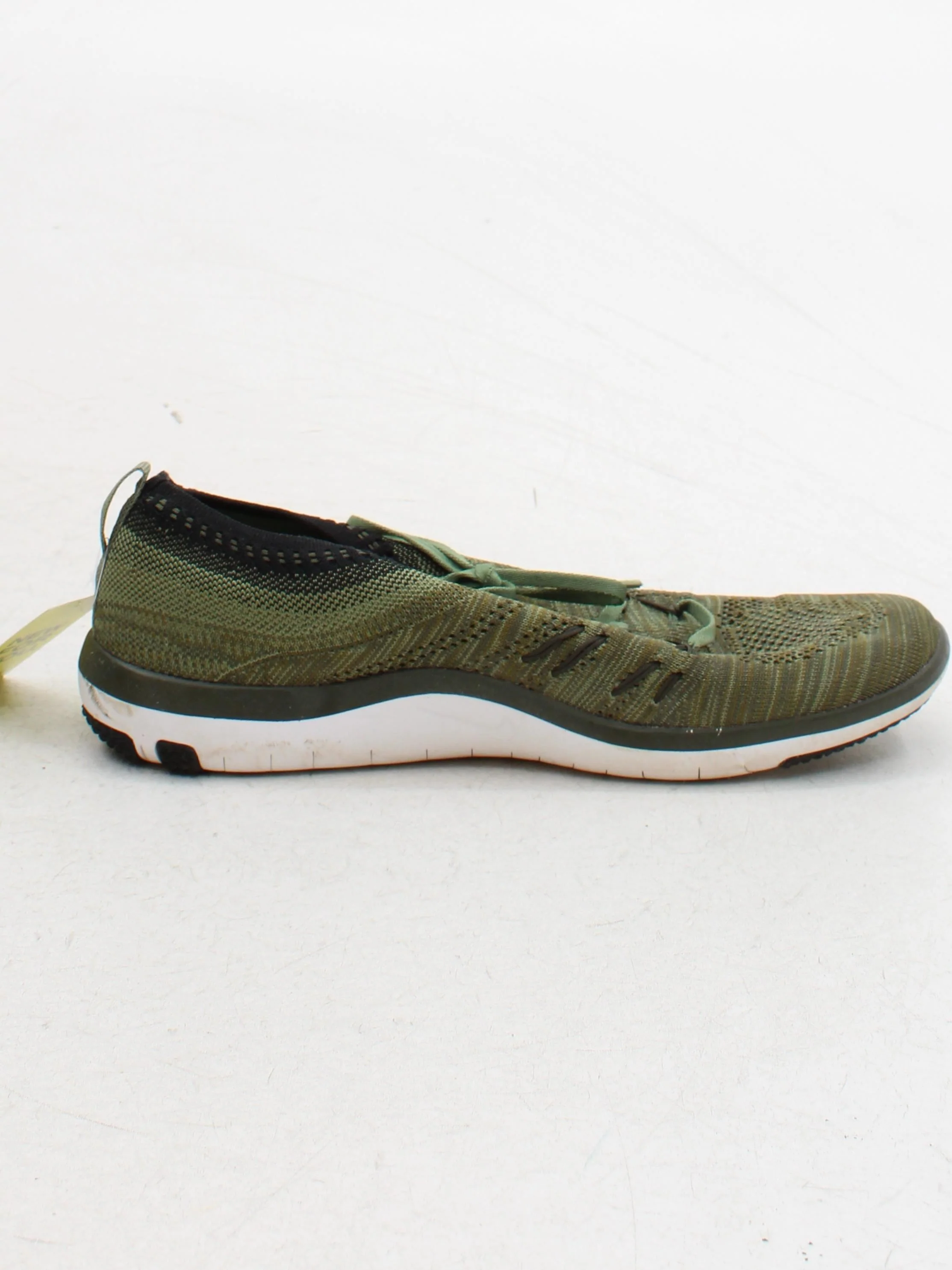 Nike Women's Trainers 844817-300 UK7.5 EU42 US10 in Green - Image 5