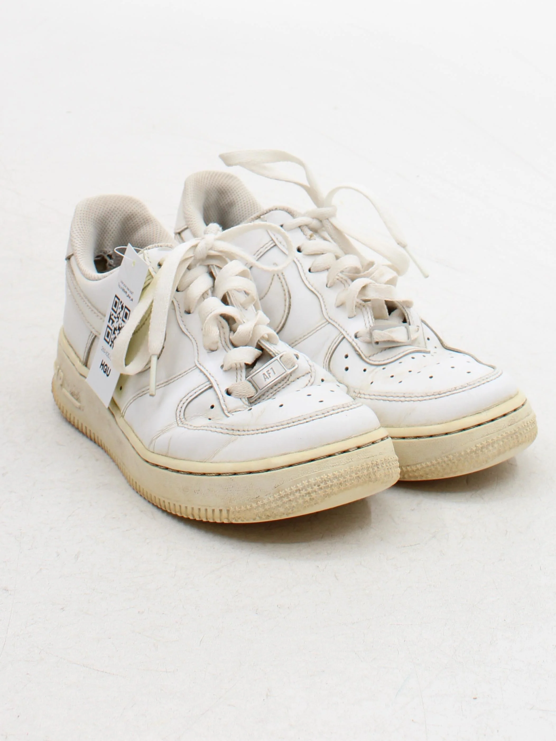 Nike Women's Trainers EU38.5 in White - Image 4
