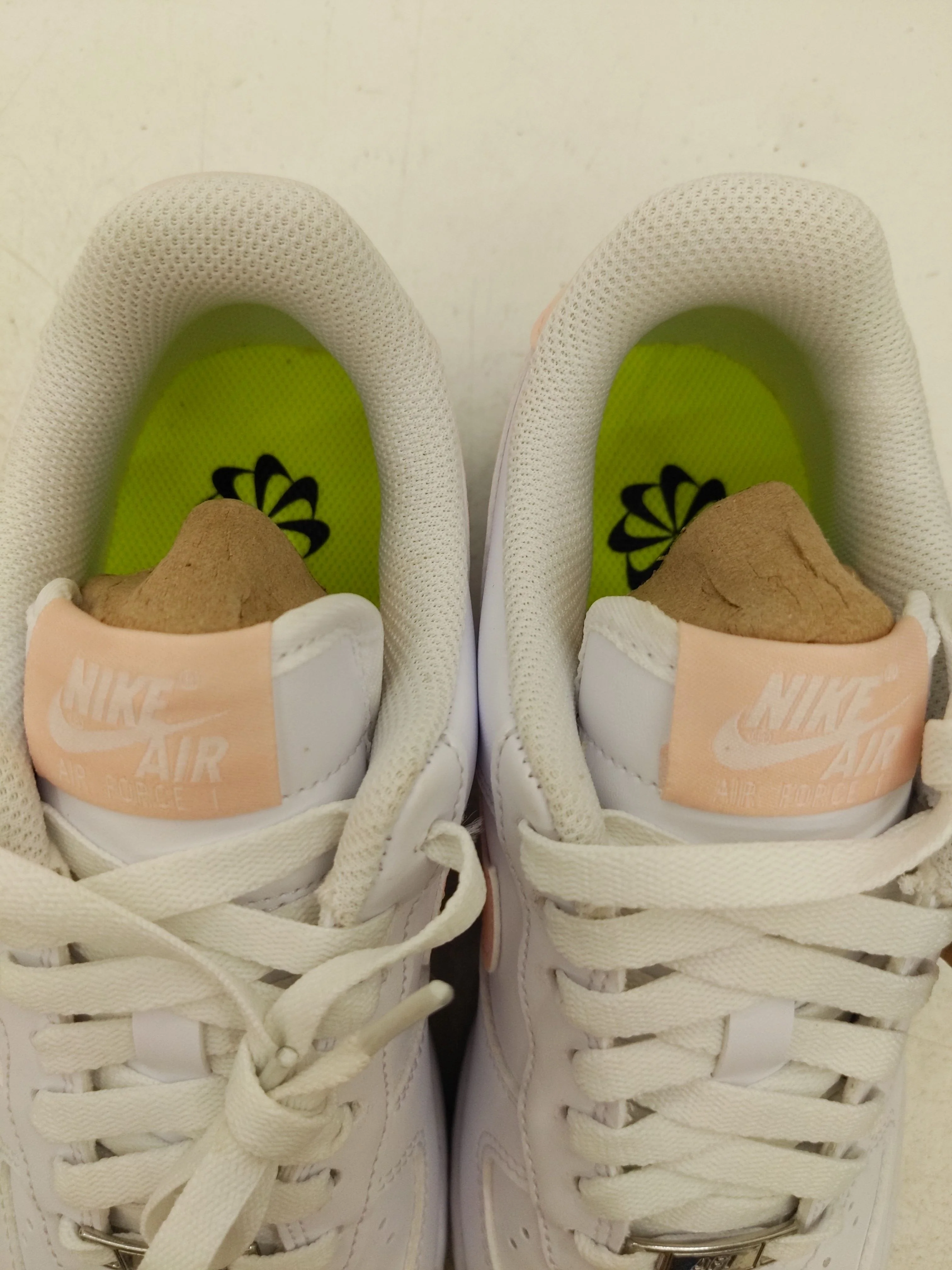 Nike Women's Trainers UK4.5 in White RRP £109.5 - Image 6