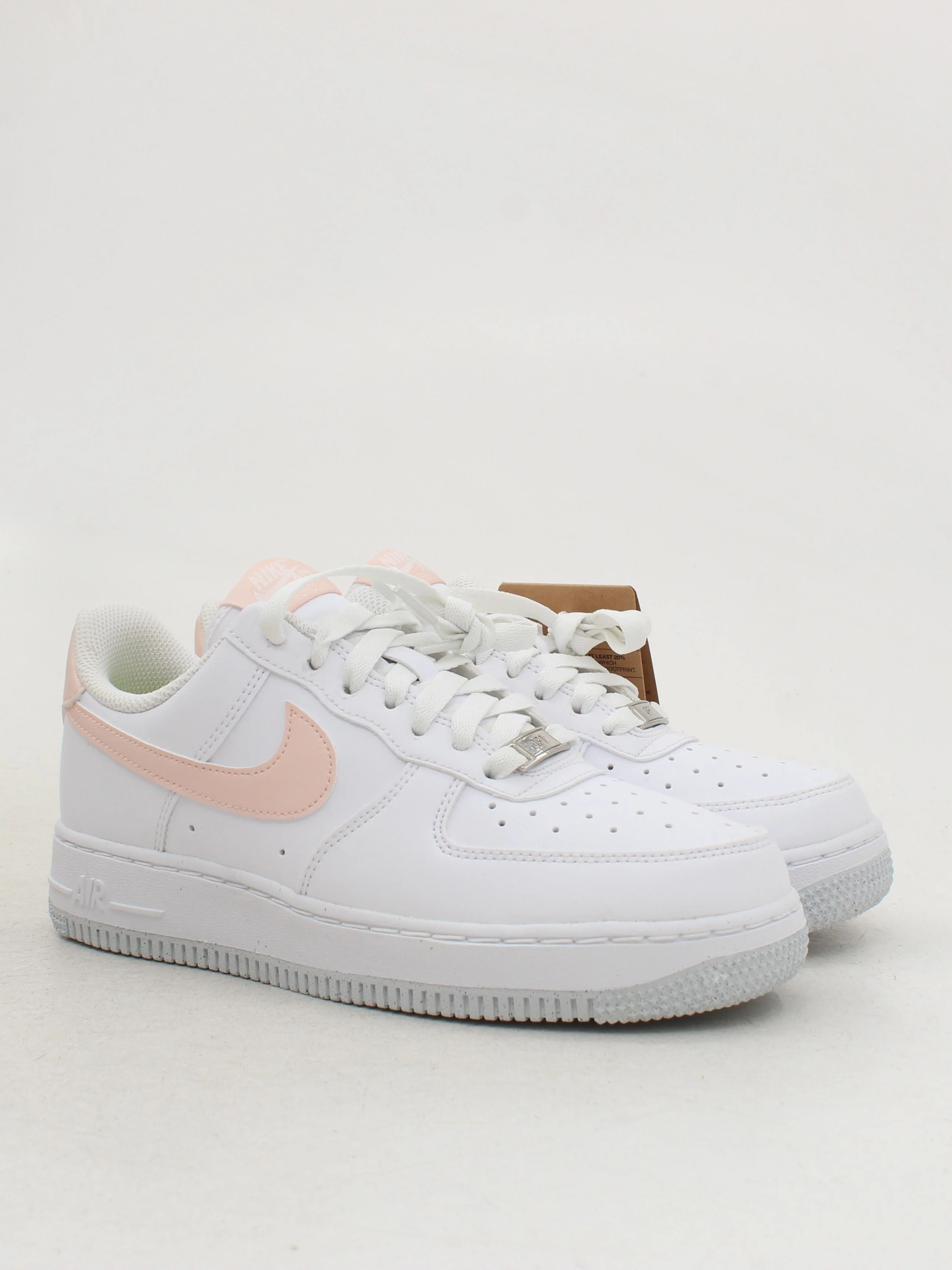 Nike Women's Trainers UK4.5 in White RRP £109.5 - Image 4
