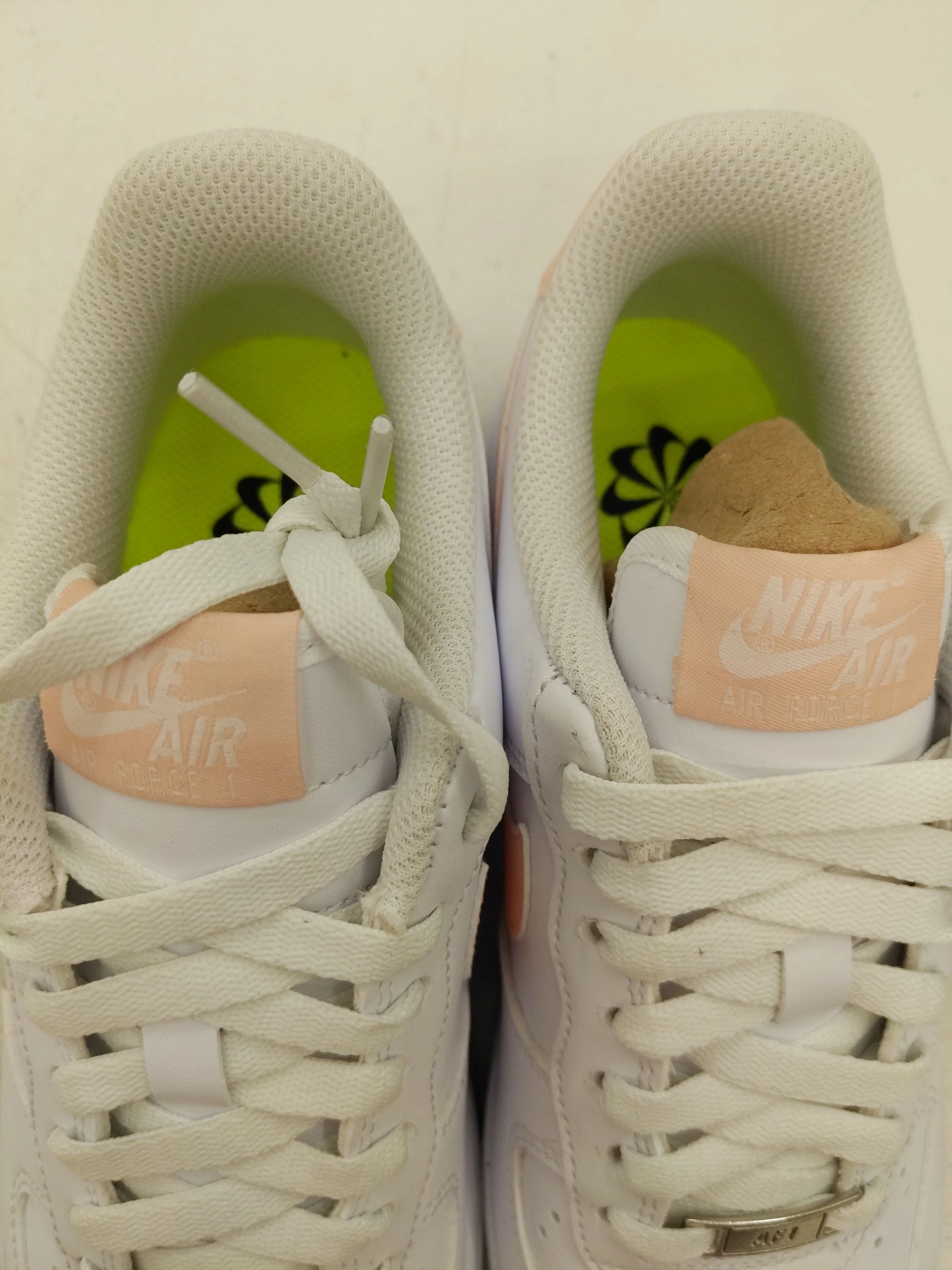 Nike Women's Trainers UK4.5 in White RRP £109.5 - Image 6