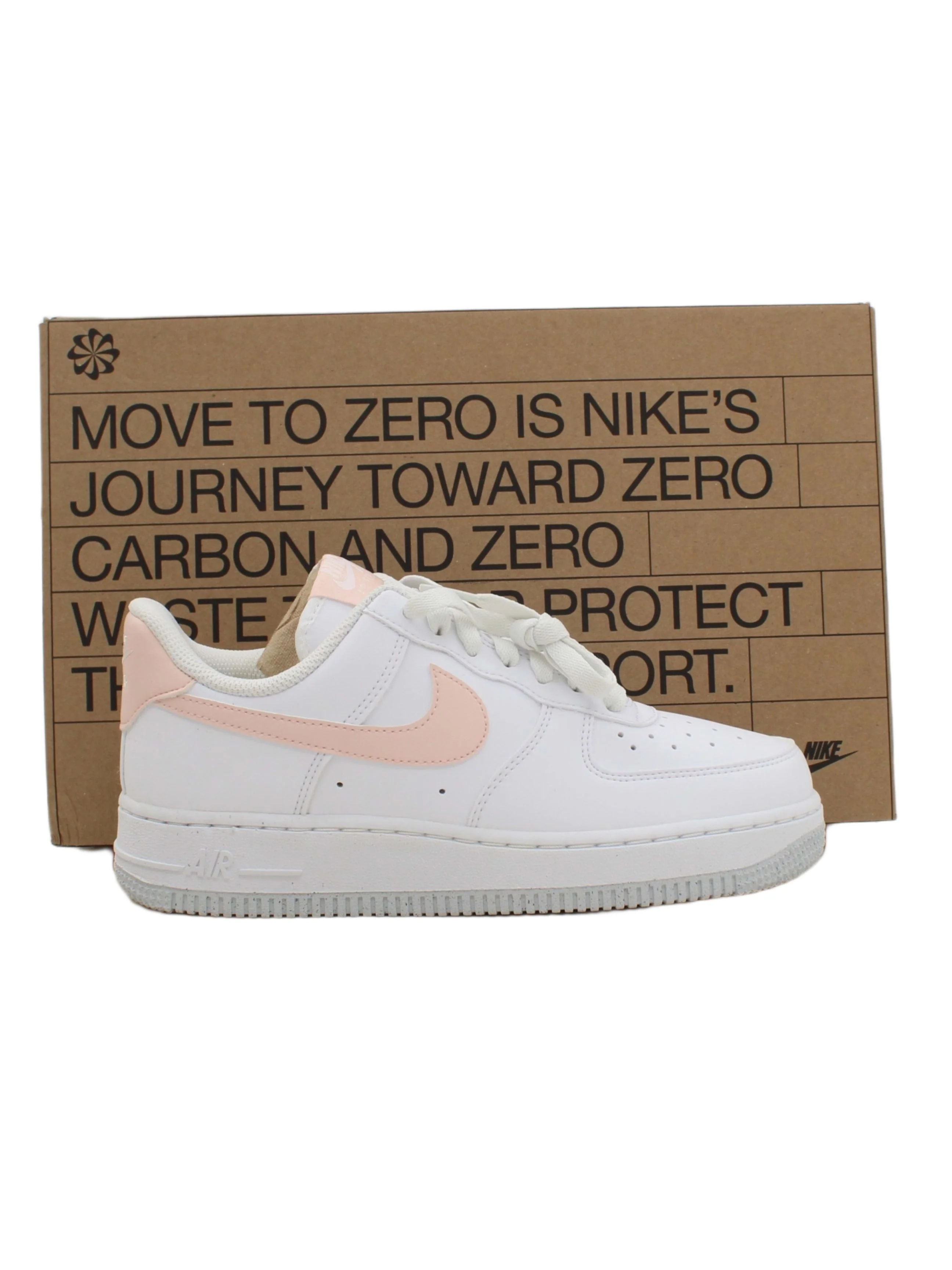 Nike Women's Trainers UK4 in White RRP £109.5