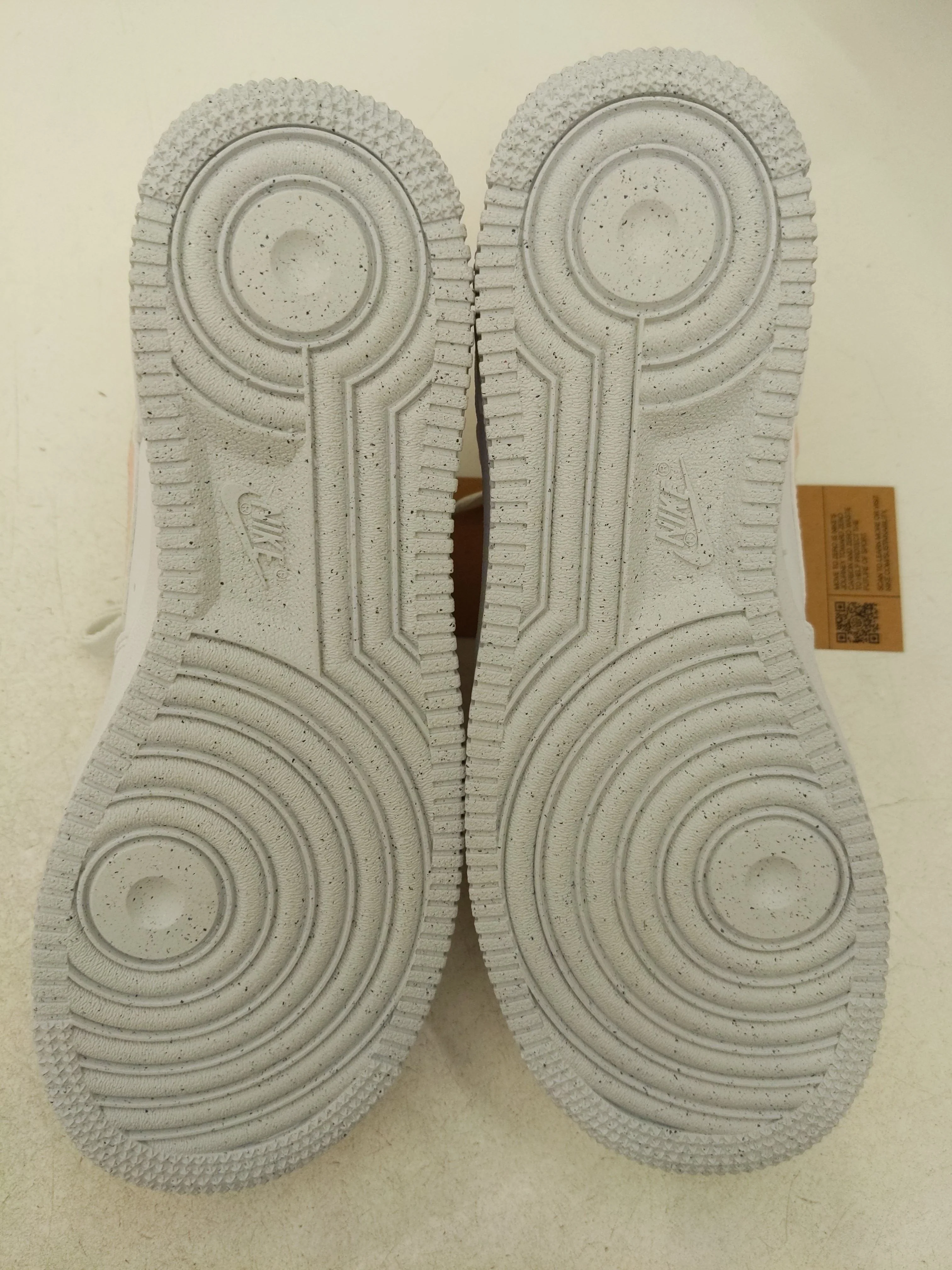 Nike Women's Trainers UK4 in White RRP £109.5 - Image 7