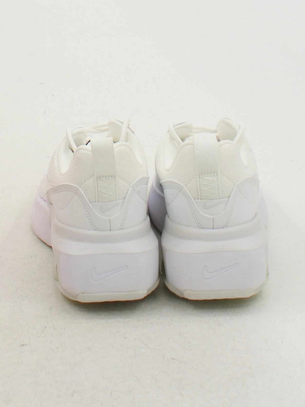 Nike Women's Trainers UK5.5 in White RRP £104.5 - Image 3