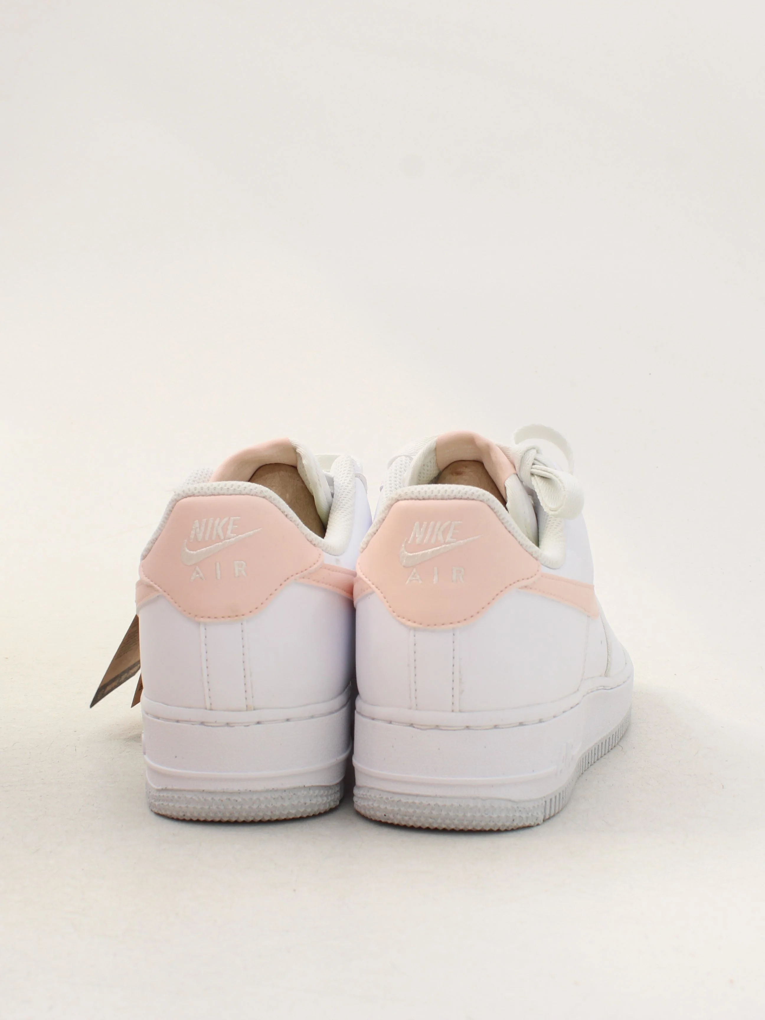 Nike Women's Trainers UK6 in White RRP £109.5 - Image 3