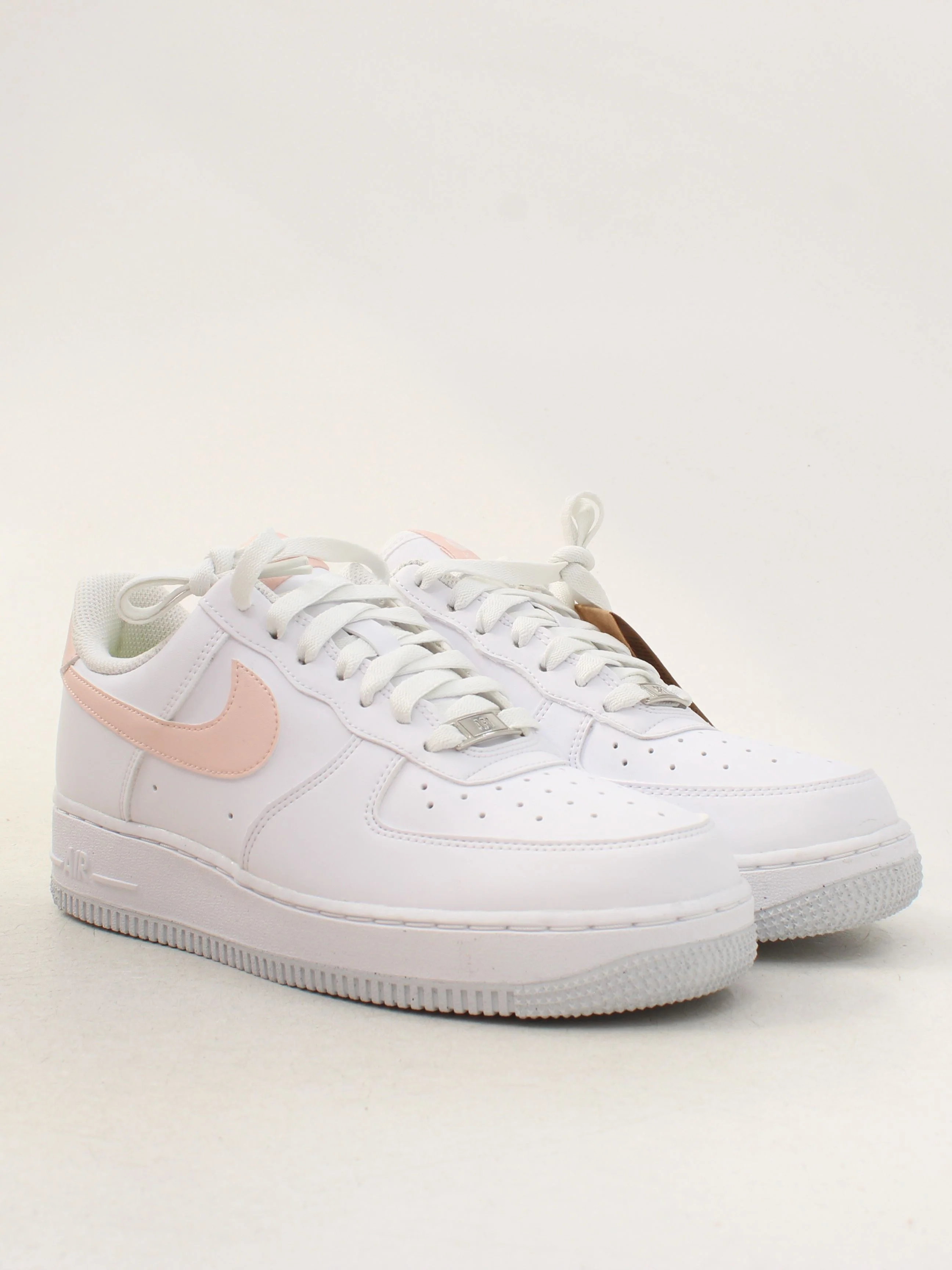 Nike Women's Trainers UK6 in White RRP £109.5 - Image 4