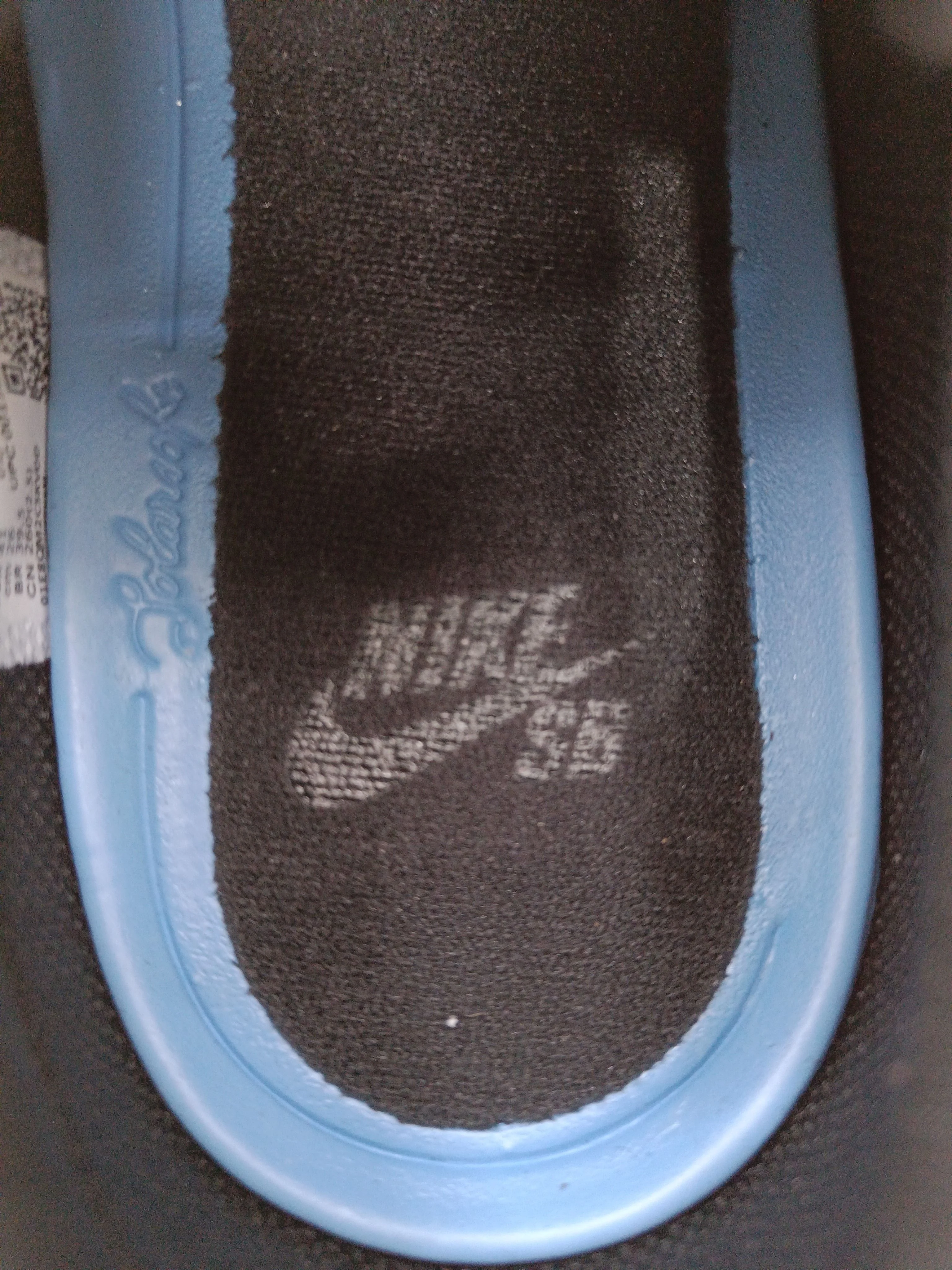 Nike Women's Trainers UK7.5 in Black RRP £50 - Image 6