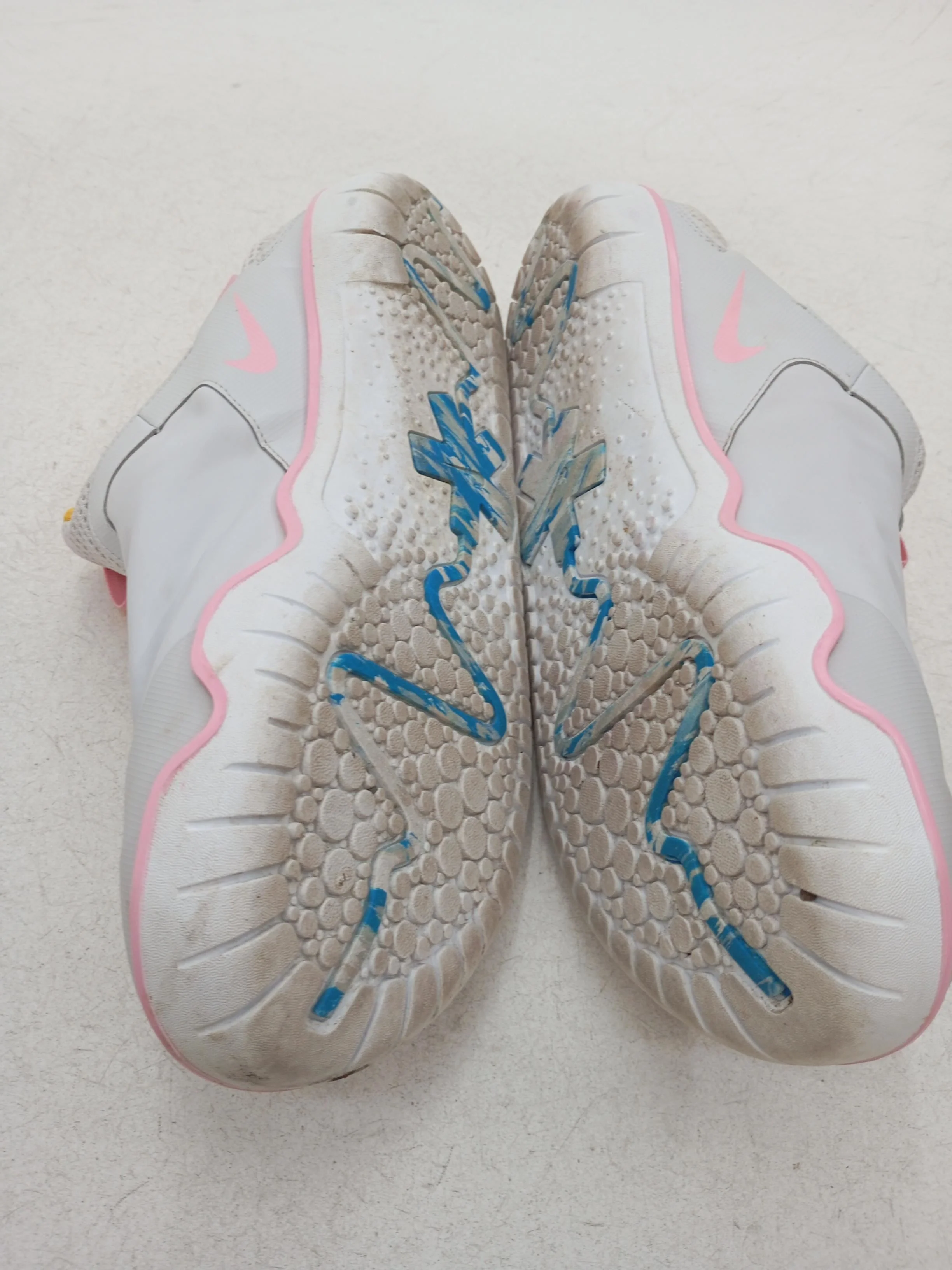 Nike Women's Trainers UK9 in White - Image 7