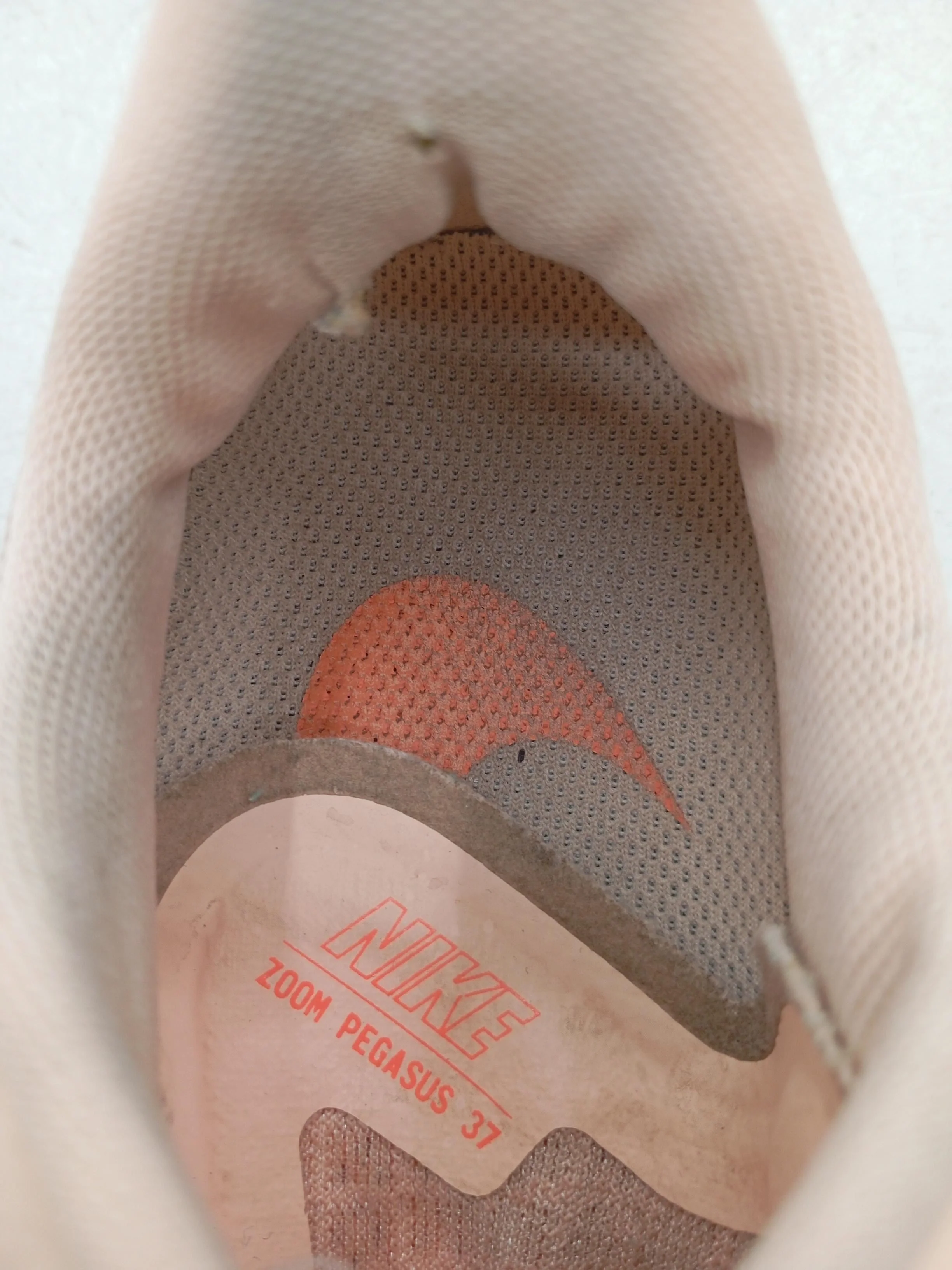 Nike ZOOM PEGASUS 37 Women's Trainers unknown EU38.5 in Orange - Image 6