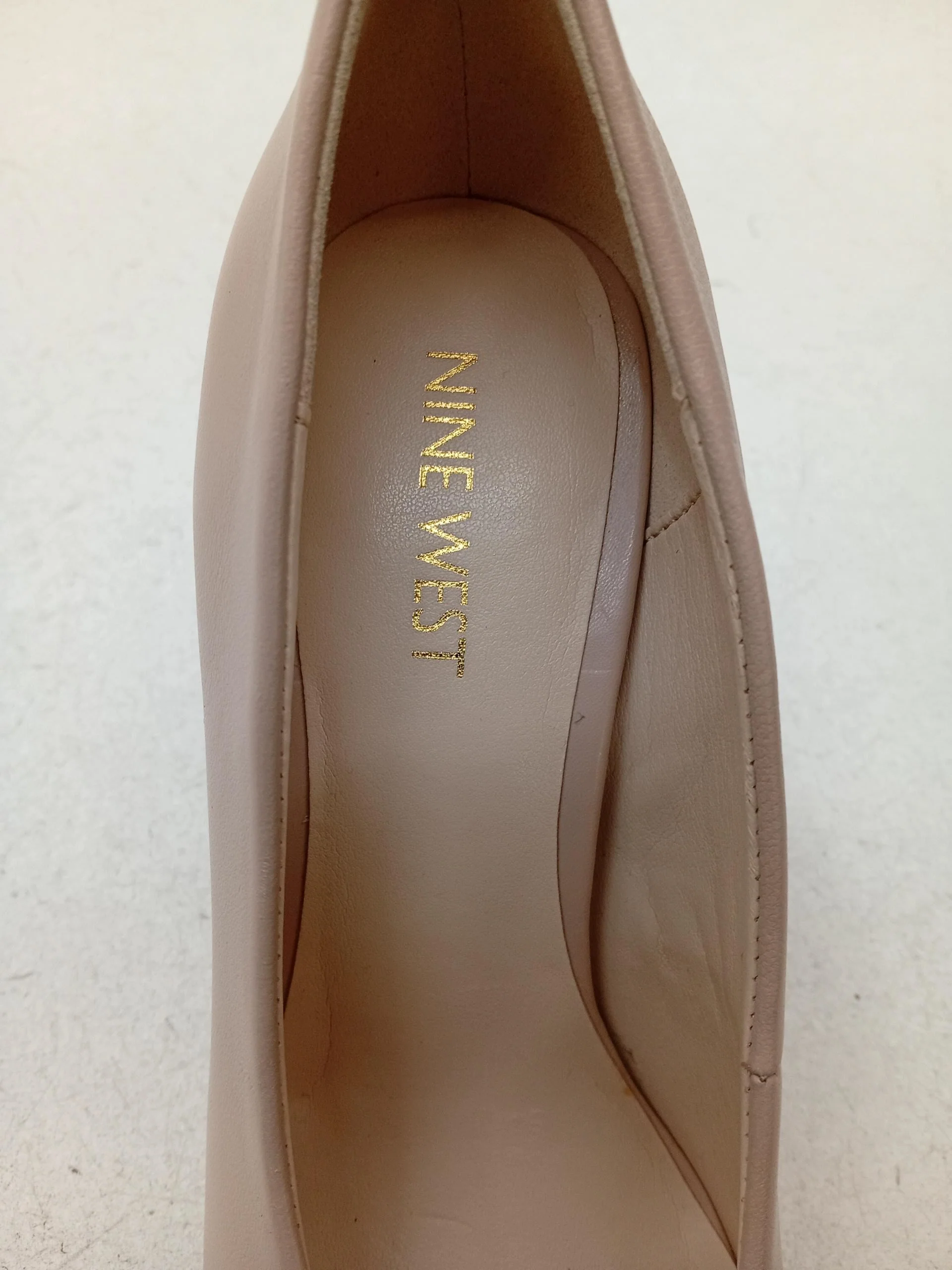 Nine West Women's Heels UK 4.5 Cream 100% Faux Leather Court - Image 6