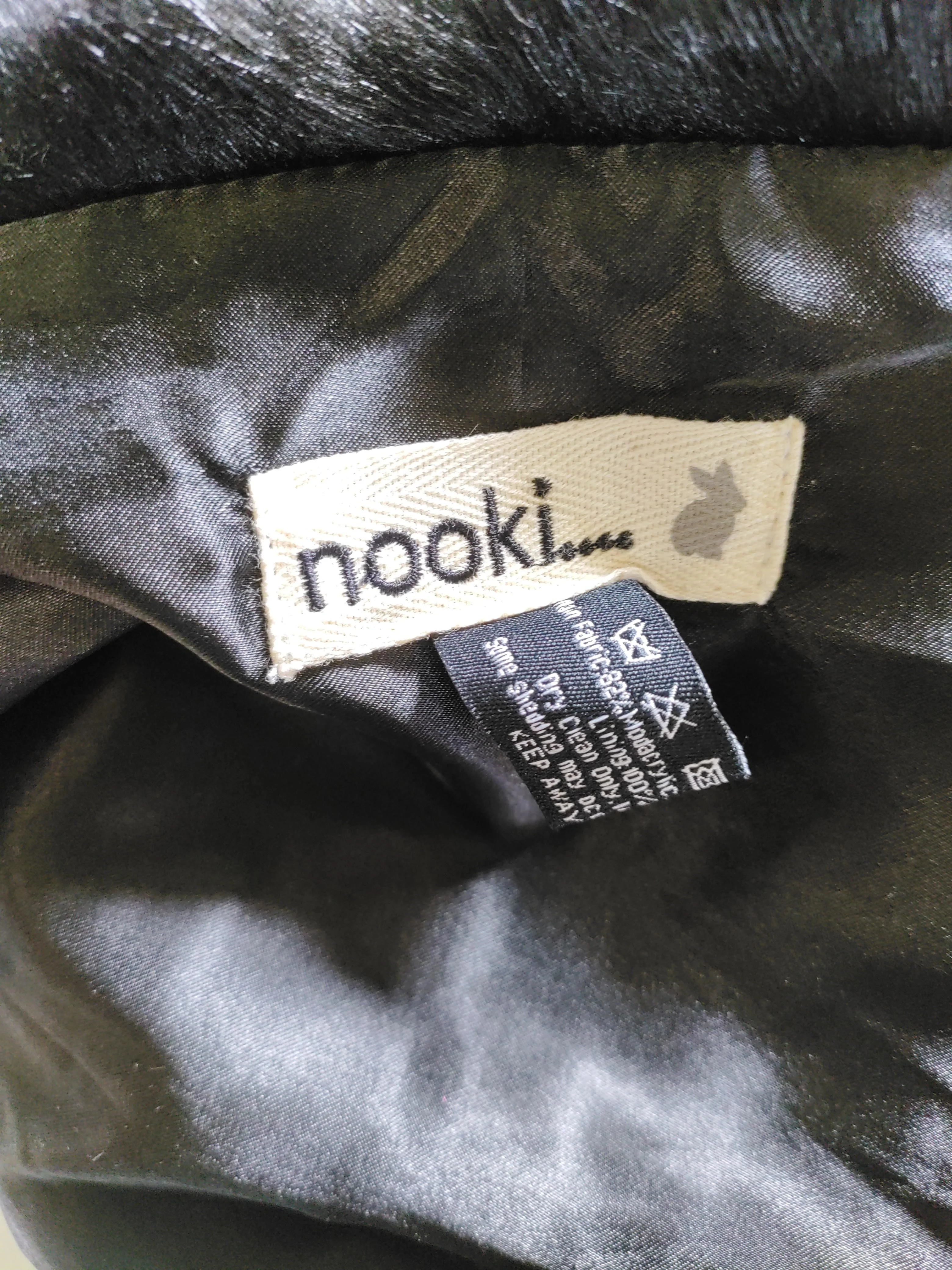 Nooki Women's Scarf Black Polyester with Acrylic Rectangle Scarf - Image 5
