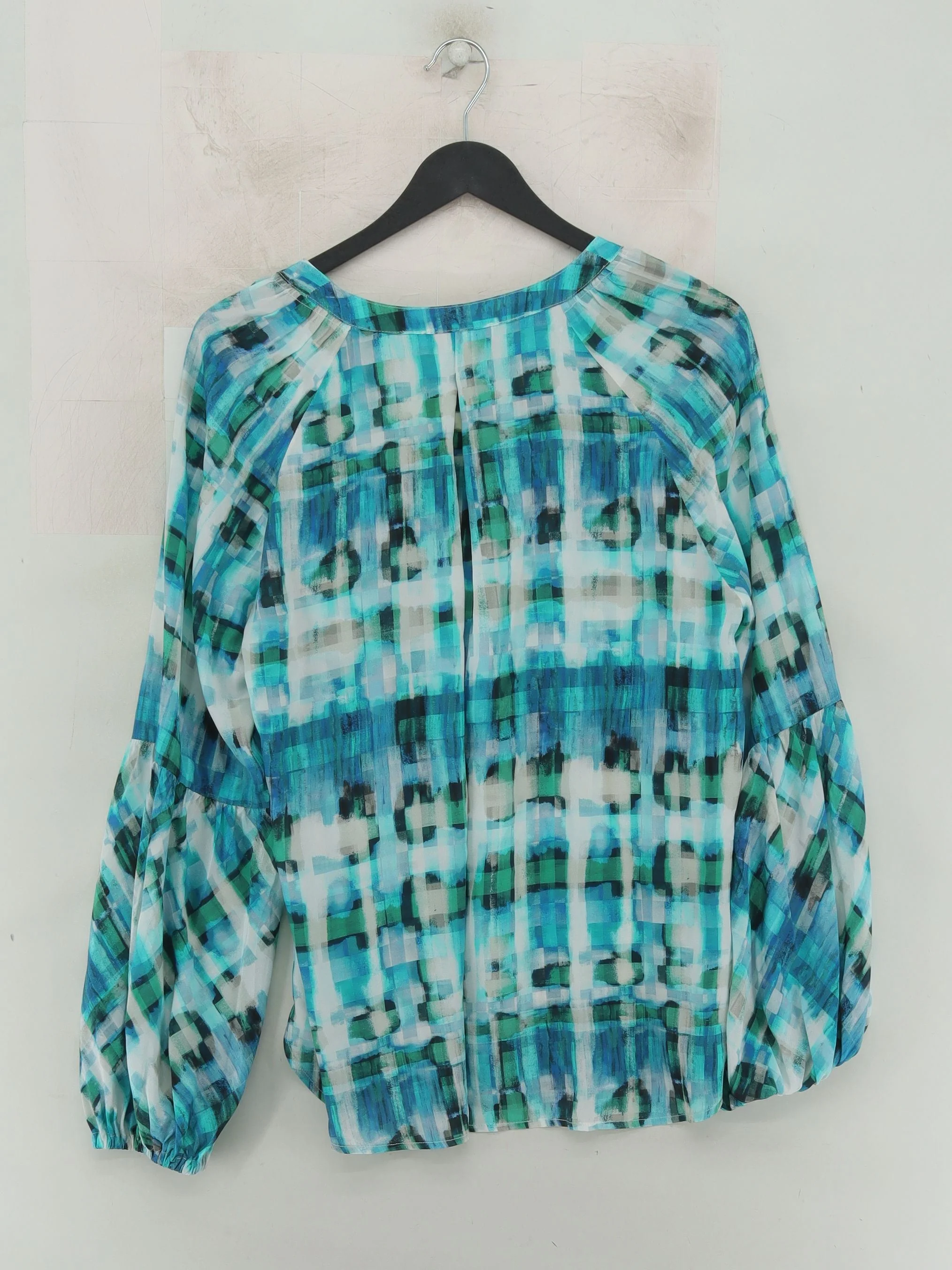 NRBY Women's Top M Multi 100% Silk Basic New with tags - Image 2