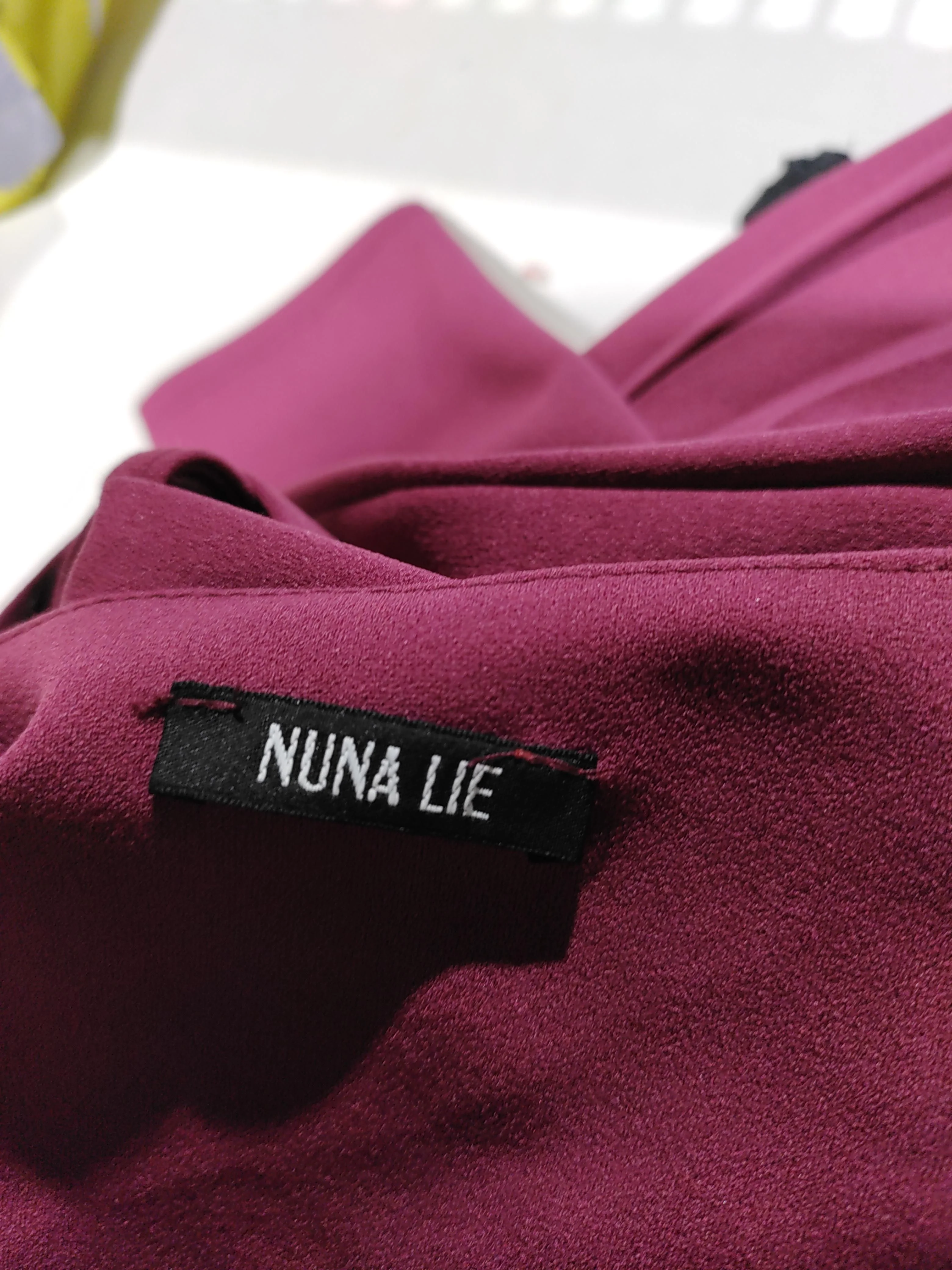 Nuna Lie Shirt Midi Dress S in Red - Image 5