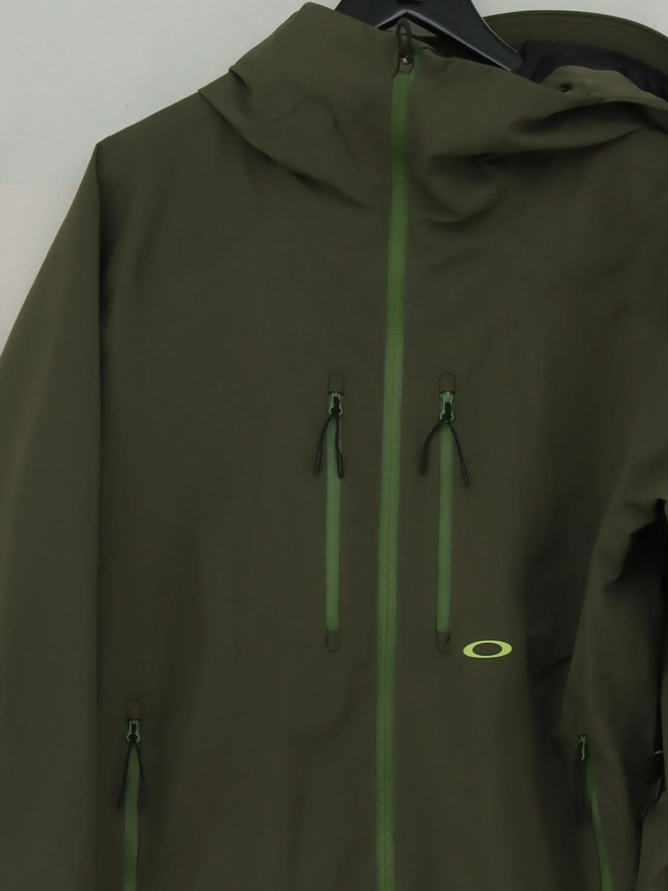 Oakley Skiwear jacket green - Image 3