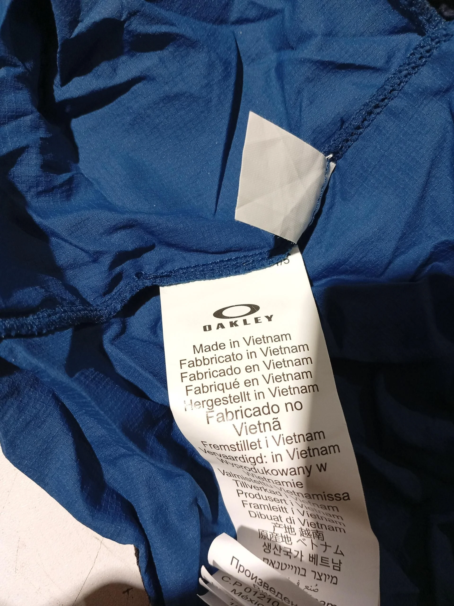 Oakley Windbreaker jacket blue - Image 5