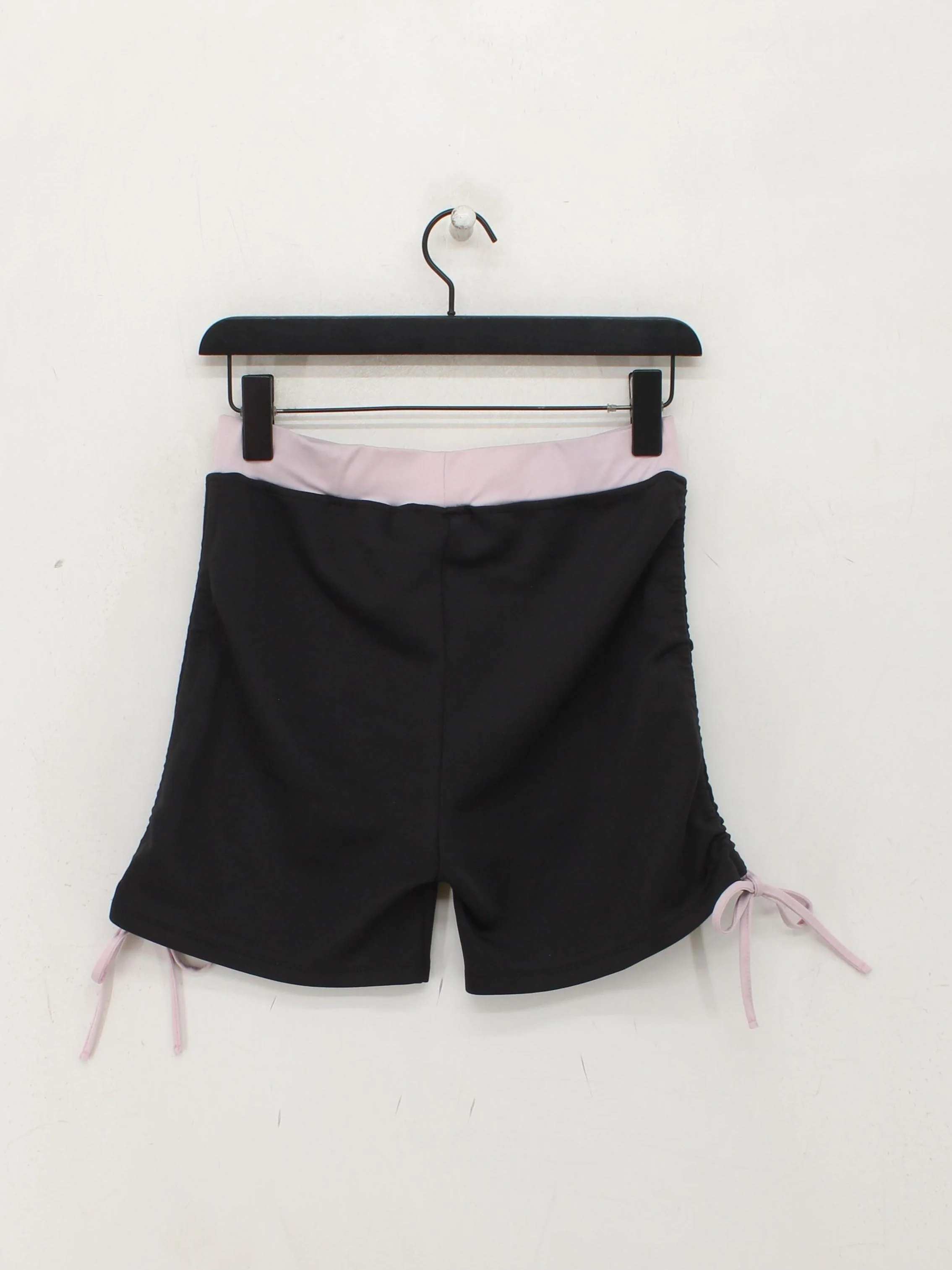 Odolls Women's Shorts UK 12 Black Polyester with Elastane Sweat - Image 2