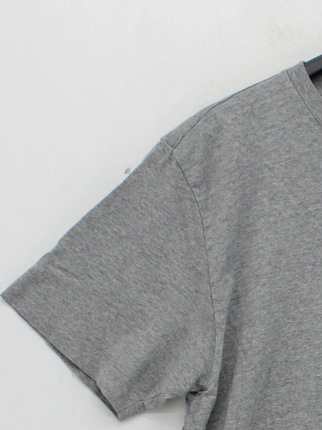 Off-White Men's T-Shirt L Grey 100% Cotton Basic - Image 4