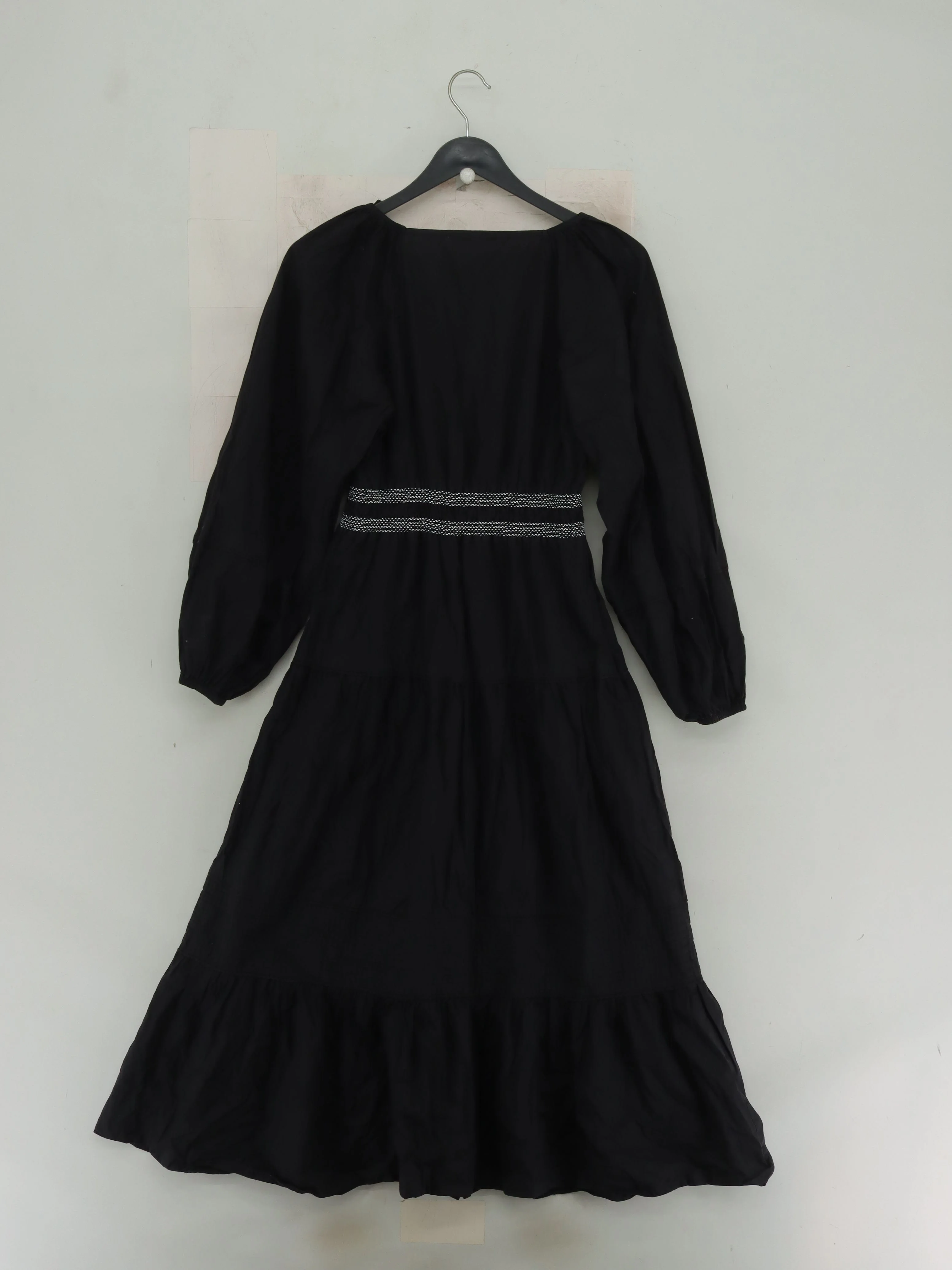 Oliver Bonas Jumper Midi Dress UK6 in Black - Image 2