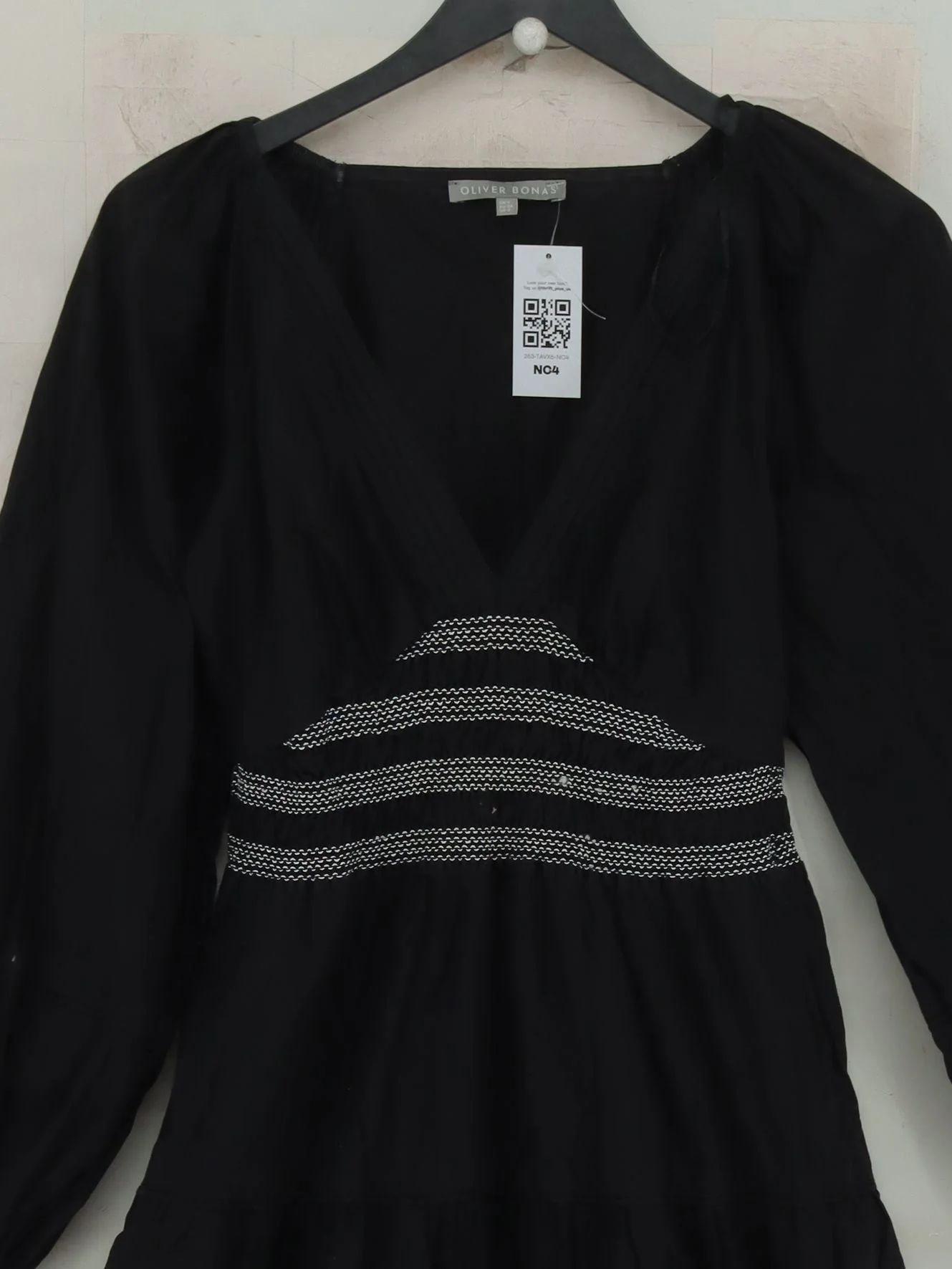 Oliver Bonas Jumper Midi Dress UK6 in Black - Image 3